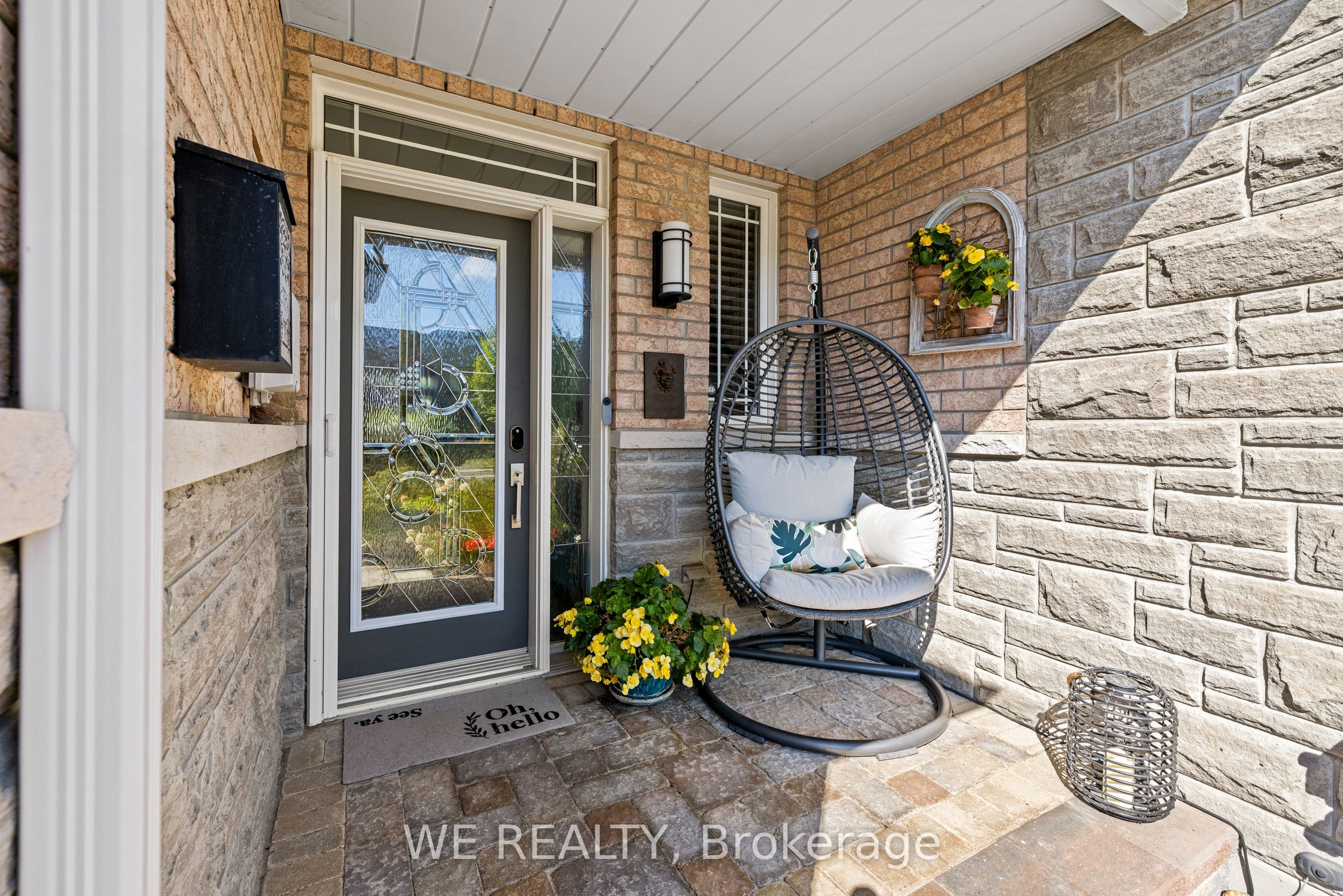 1911 Calvington Drive, Pickering, ON L1V 0B3 photo 2