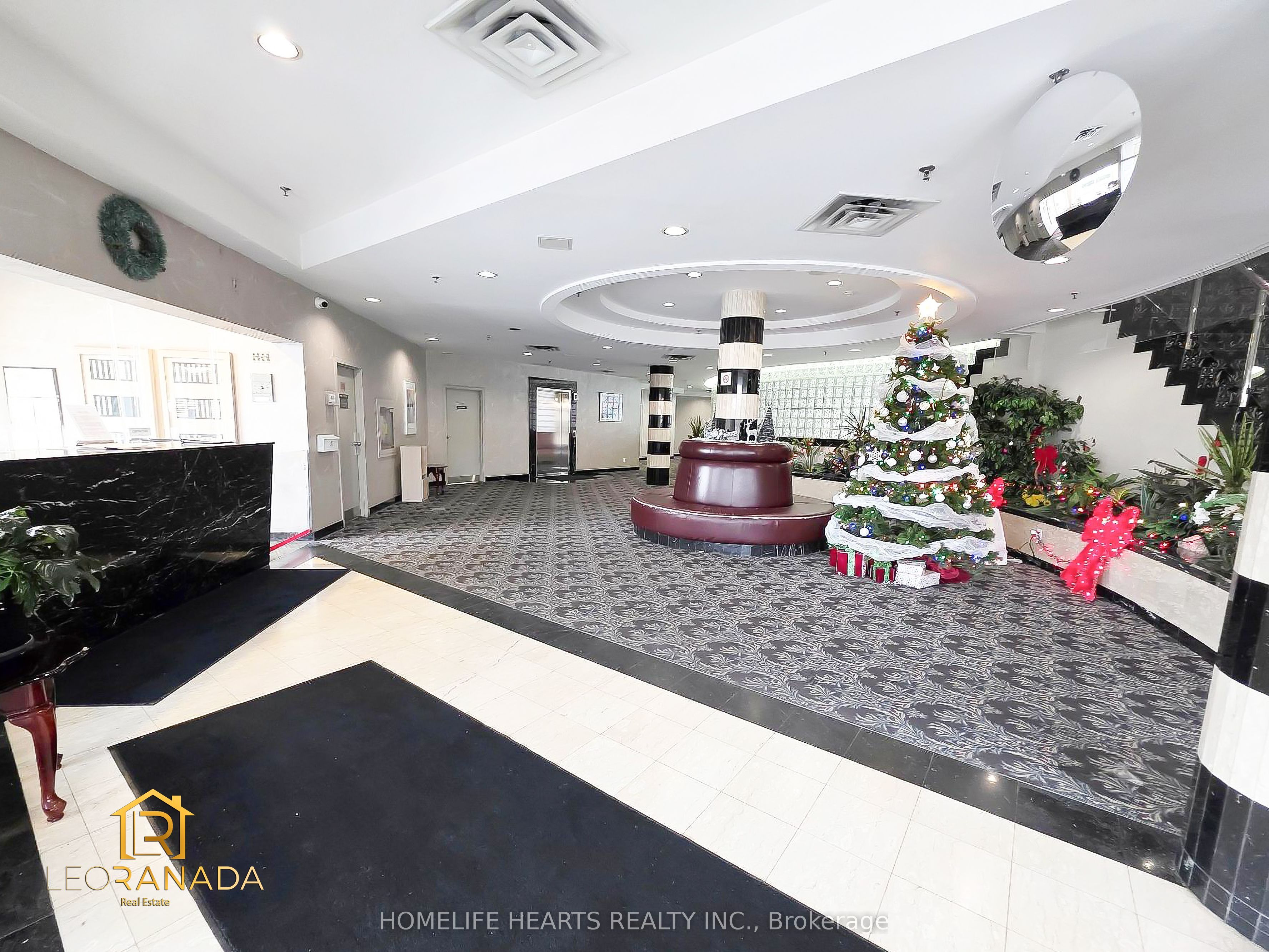 1470 Midland Avenue 309, Toronto, ON M1P 4Z4 photo 2