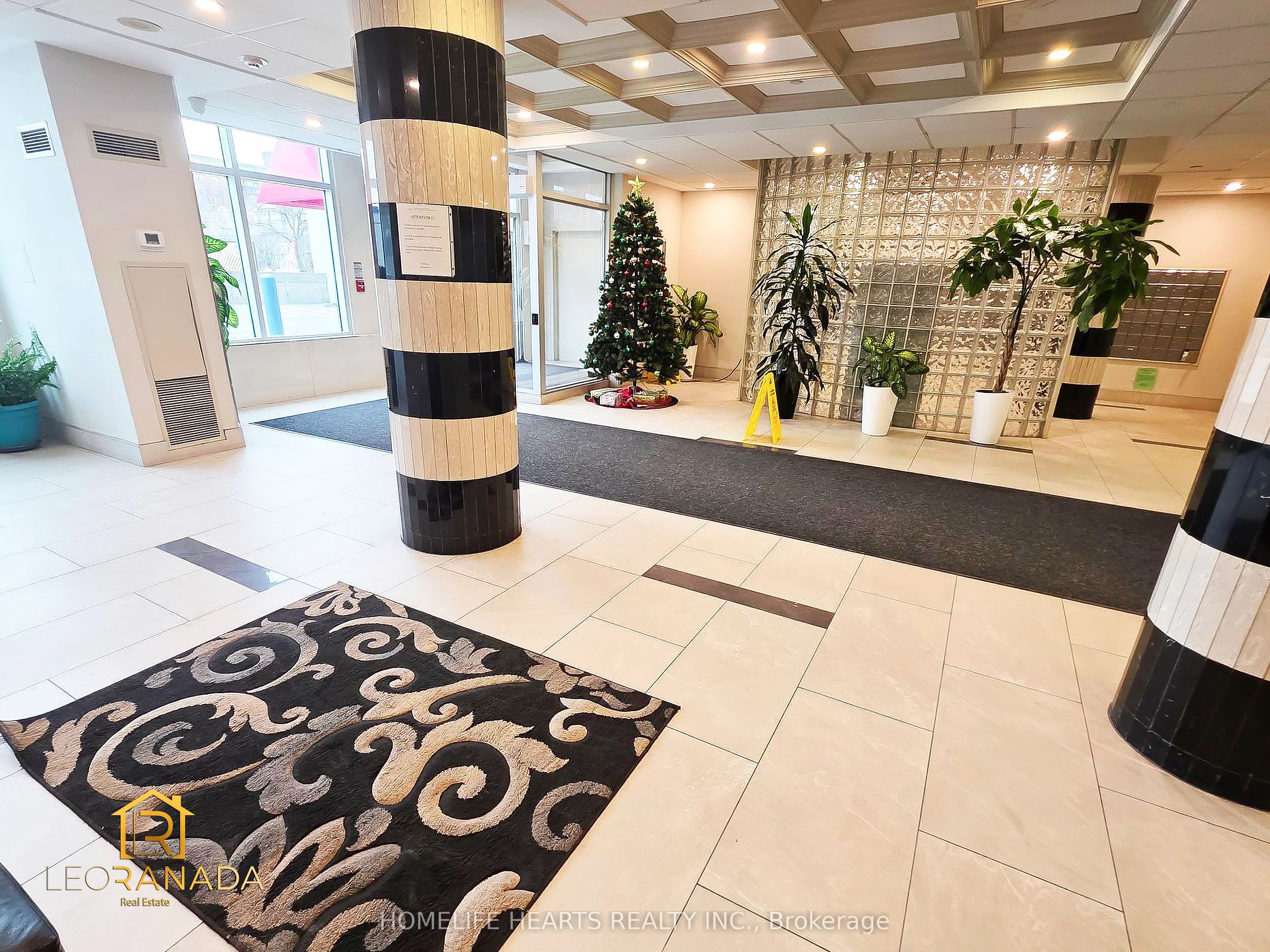 1470 Midland Avenue 309, Toronto, ON M1P 4Z4 photo 3