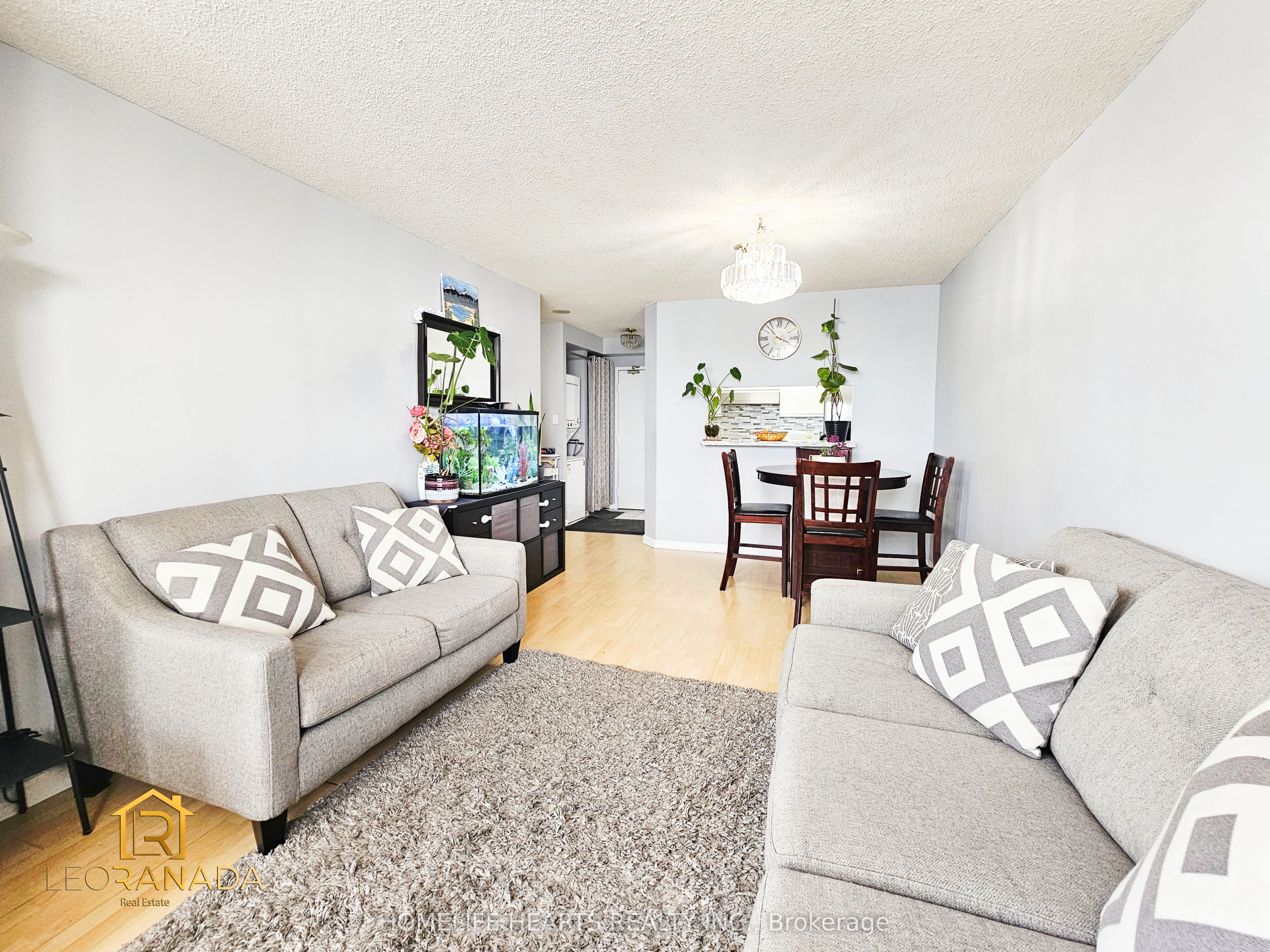 1470 Midland Avenue 309, Toronto, ON M1P 4Z4 photo 5