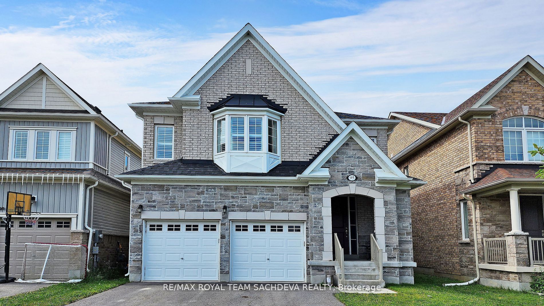 95 Fred Jackman Avenue, Clarington, ON L1C 0T4