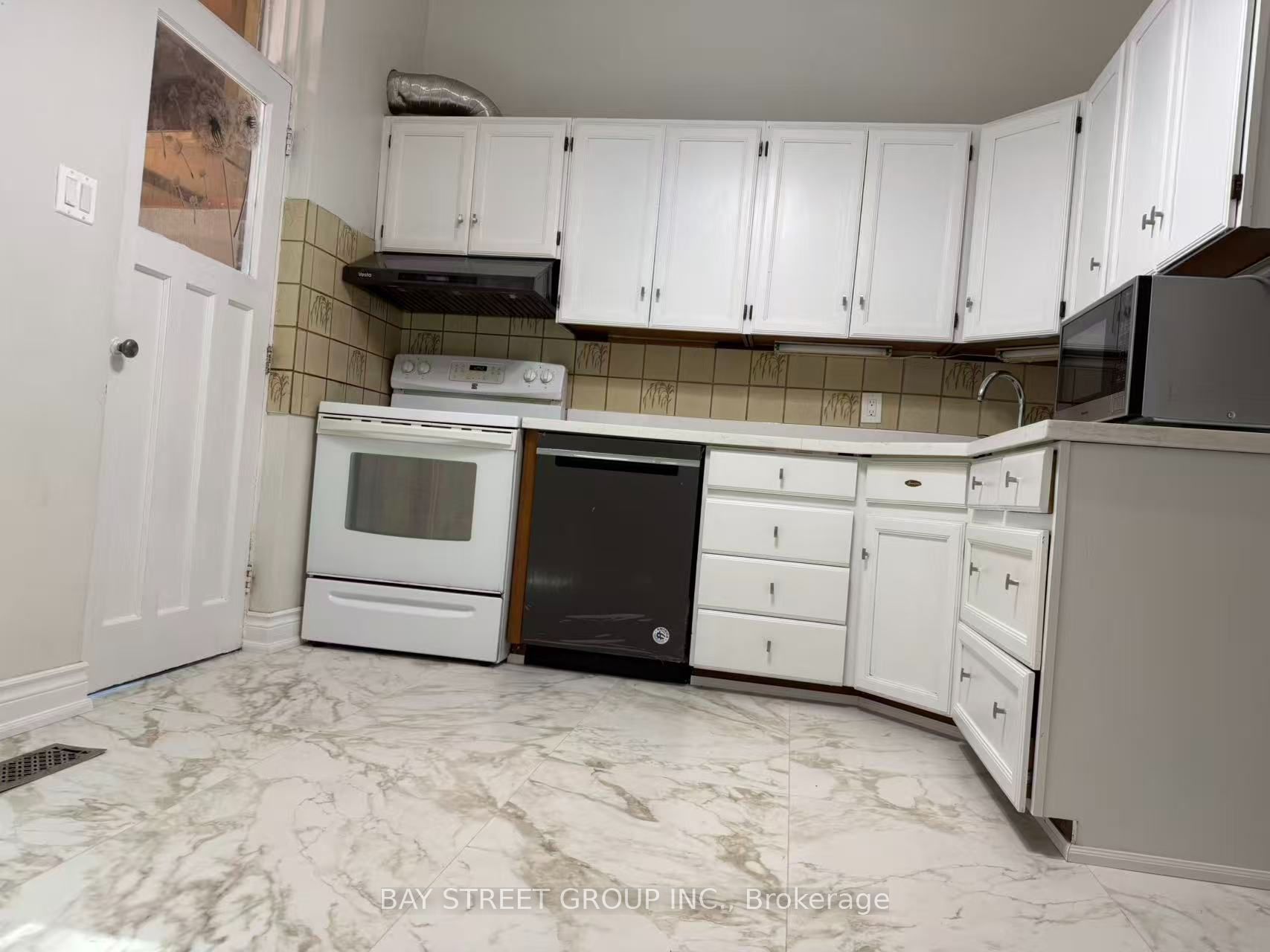 2 Norwalk Street, Toronto, ON M1J 2V1 photo 5