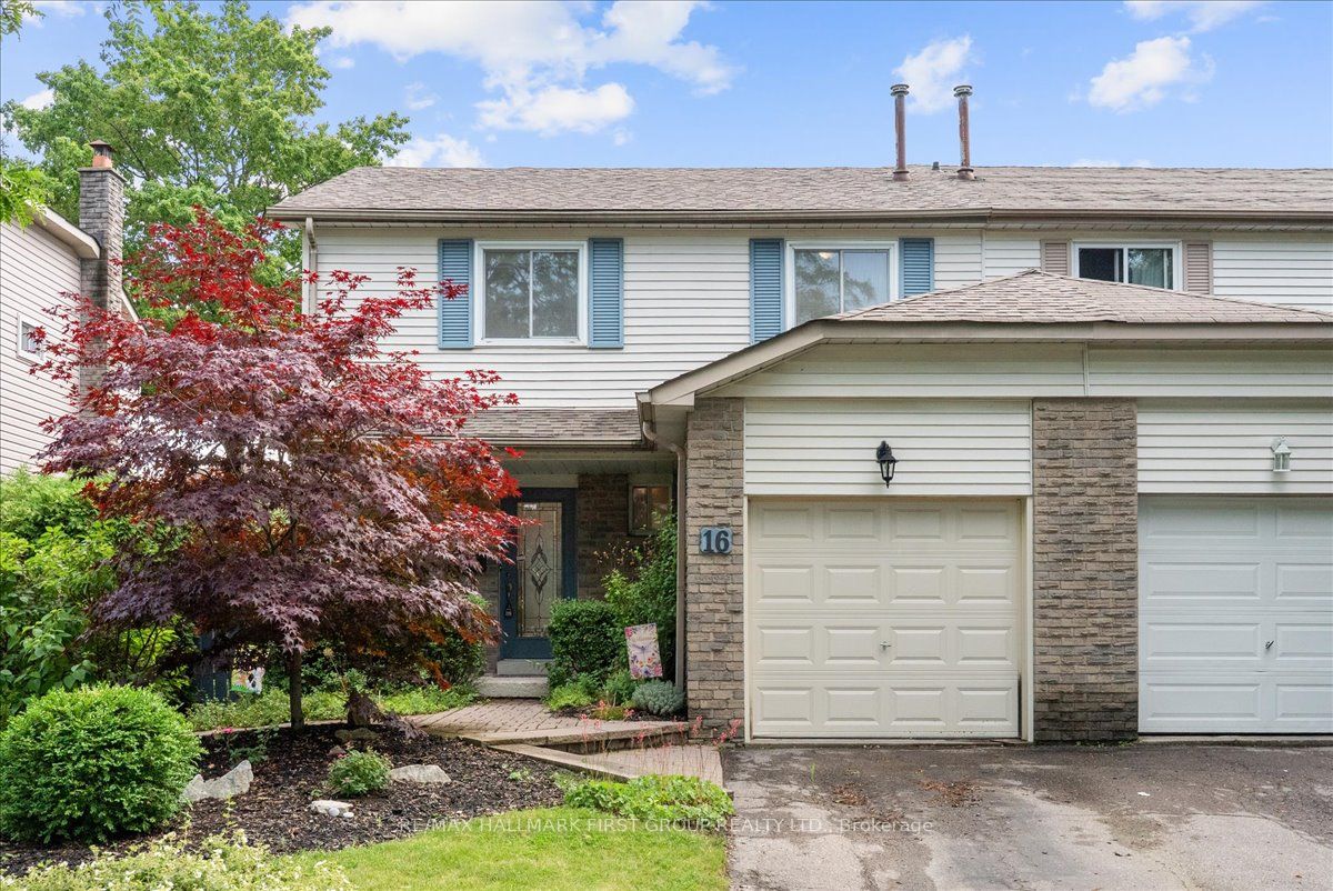 16 Goodfellow Street, Whitby, ON L1P 1C4 photo 2