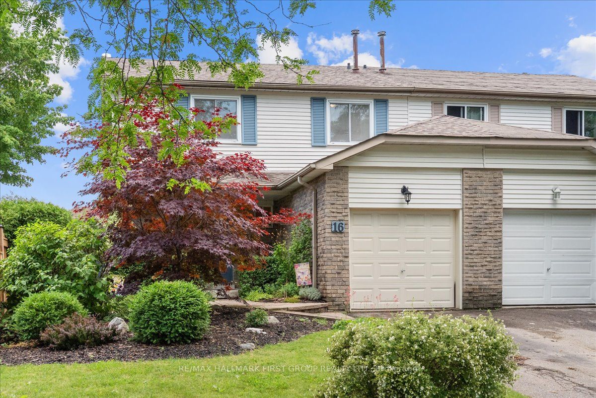 16 Goodfellow Street, Whitby, ON L1P 1C4 photo 3