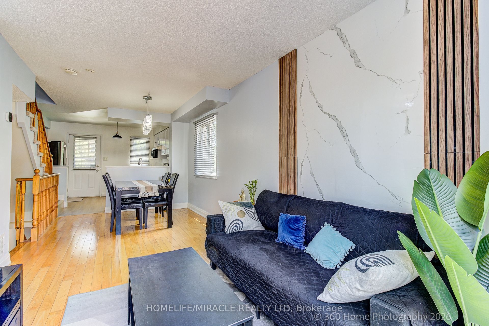 2 Hedge End Road 85, Toronto, ON M1B 5Z8 photo 4