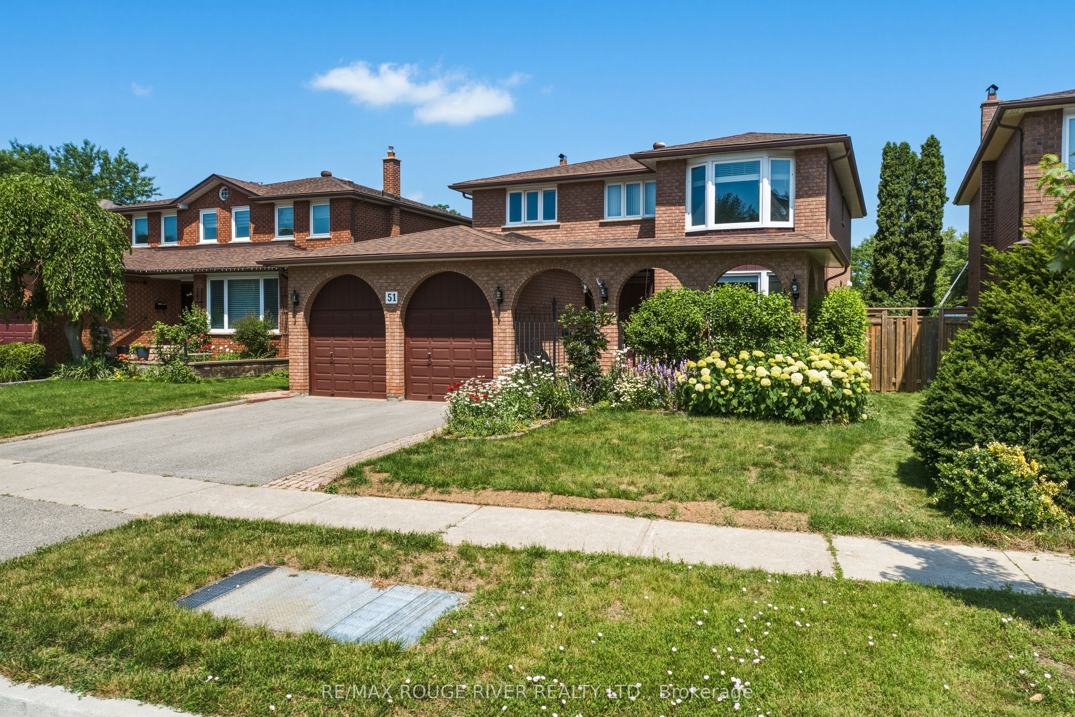 51 Sugarbush Square, Toronto, ON M1C 3M6 photo 2