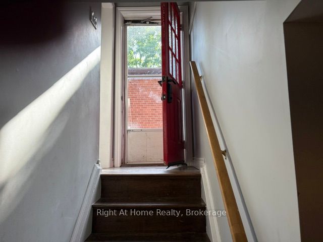 778 Olive Avenue Basement, Oshawa, ON L1H 2S3 photo 3