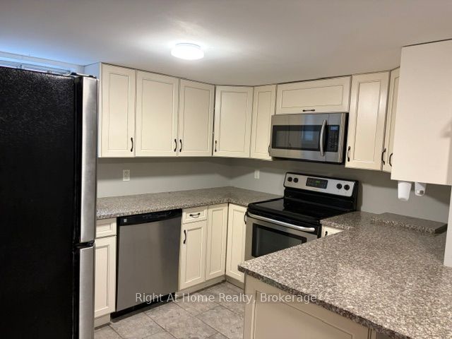 778 Olive Avenue Basement, Oshawa, ON L1H 2S3 photo 5