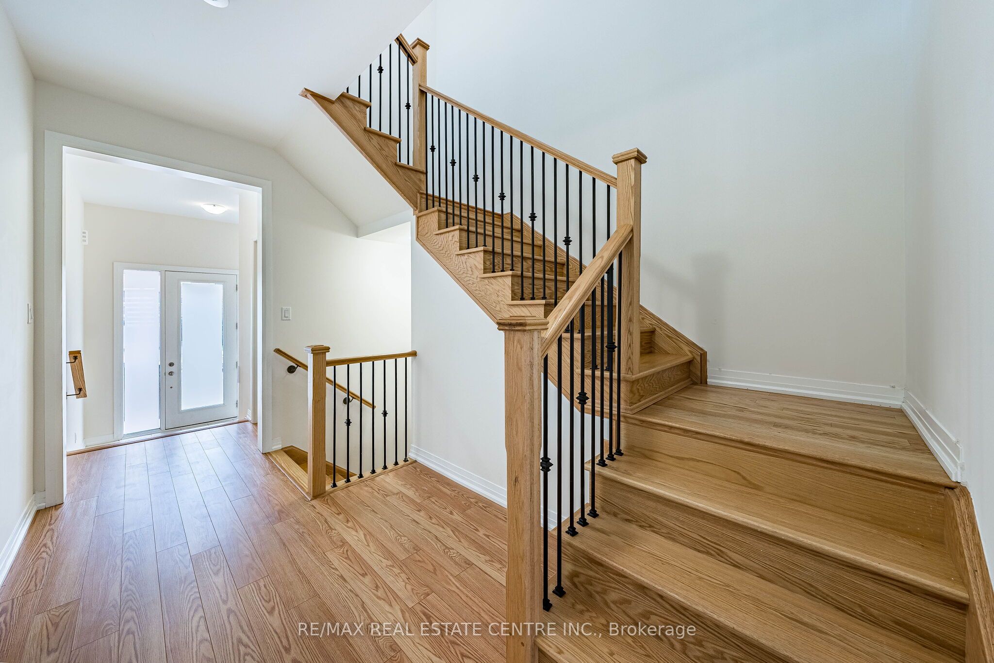 1062 Skyridge Boulevard, Pickering, ON L1X 0G5 photo 5