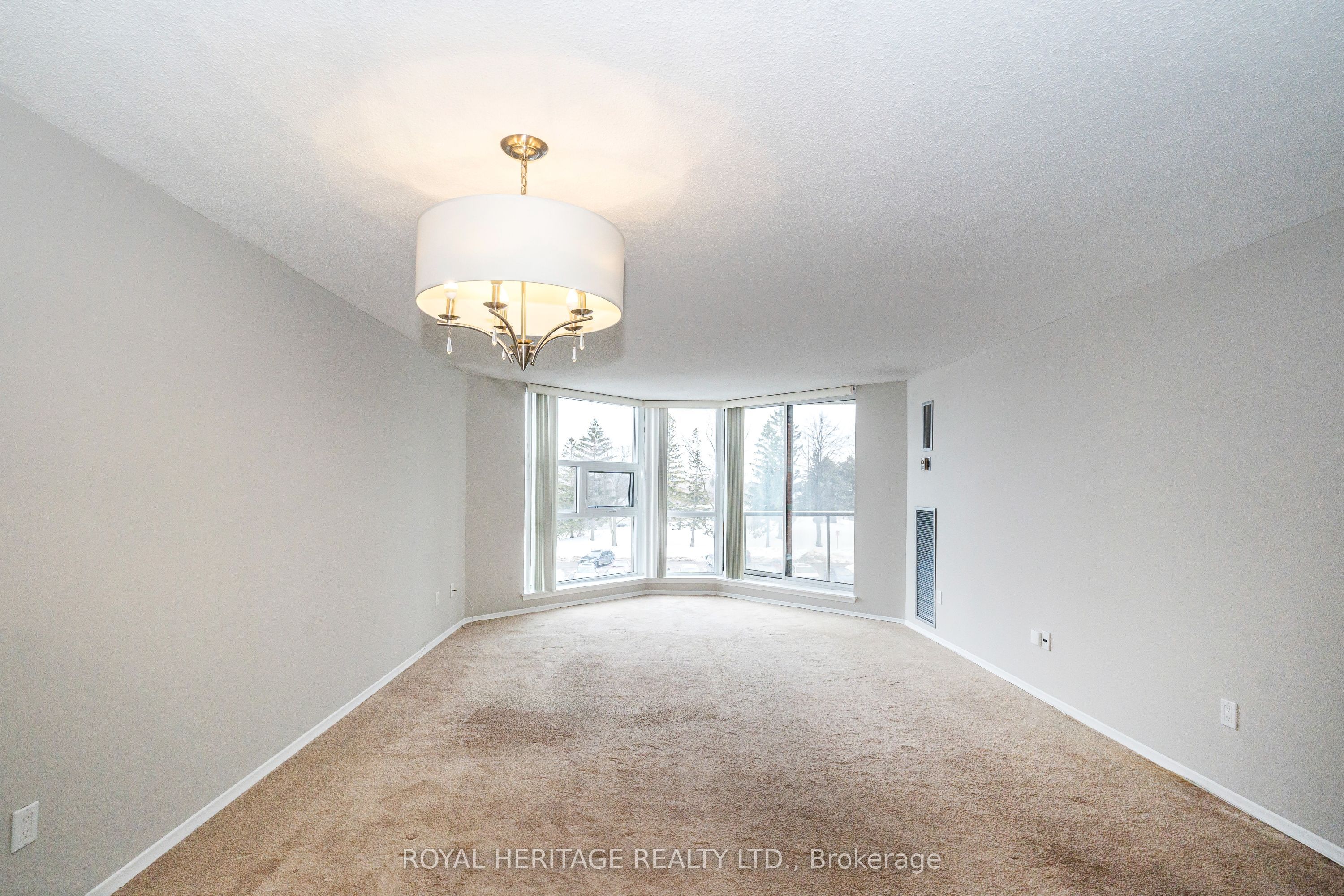 10 Dean Park Road 313, Toronto, ON M1B 3G8 photo 5