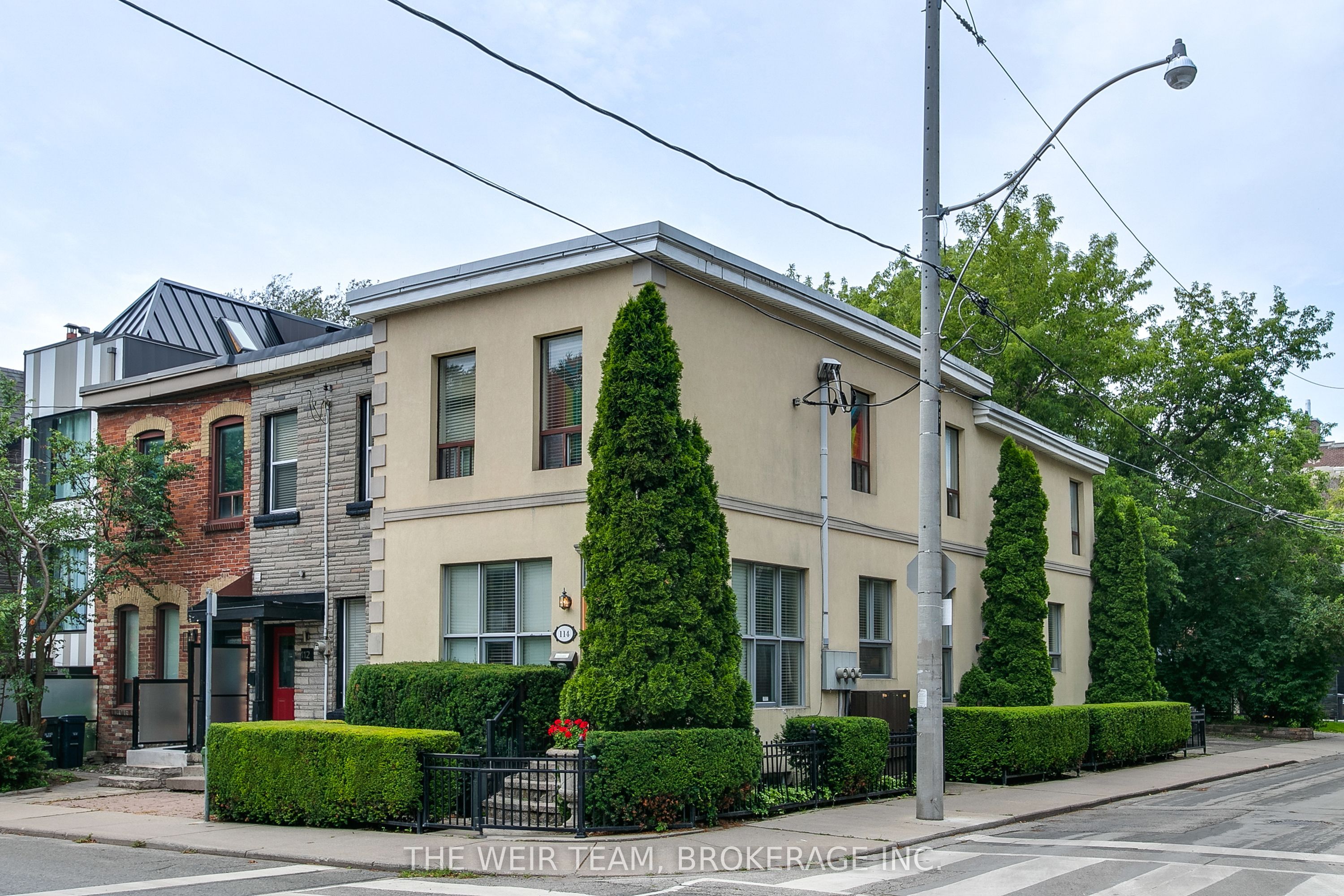 114 De Grassi Street, Toronto, ON M4M 2K3 photo 2