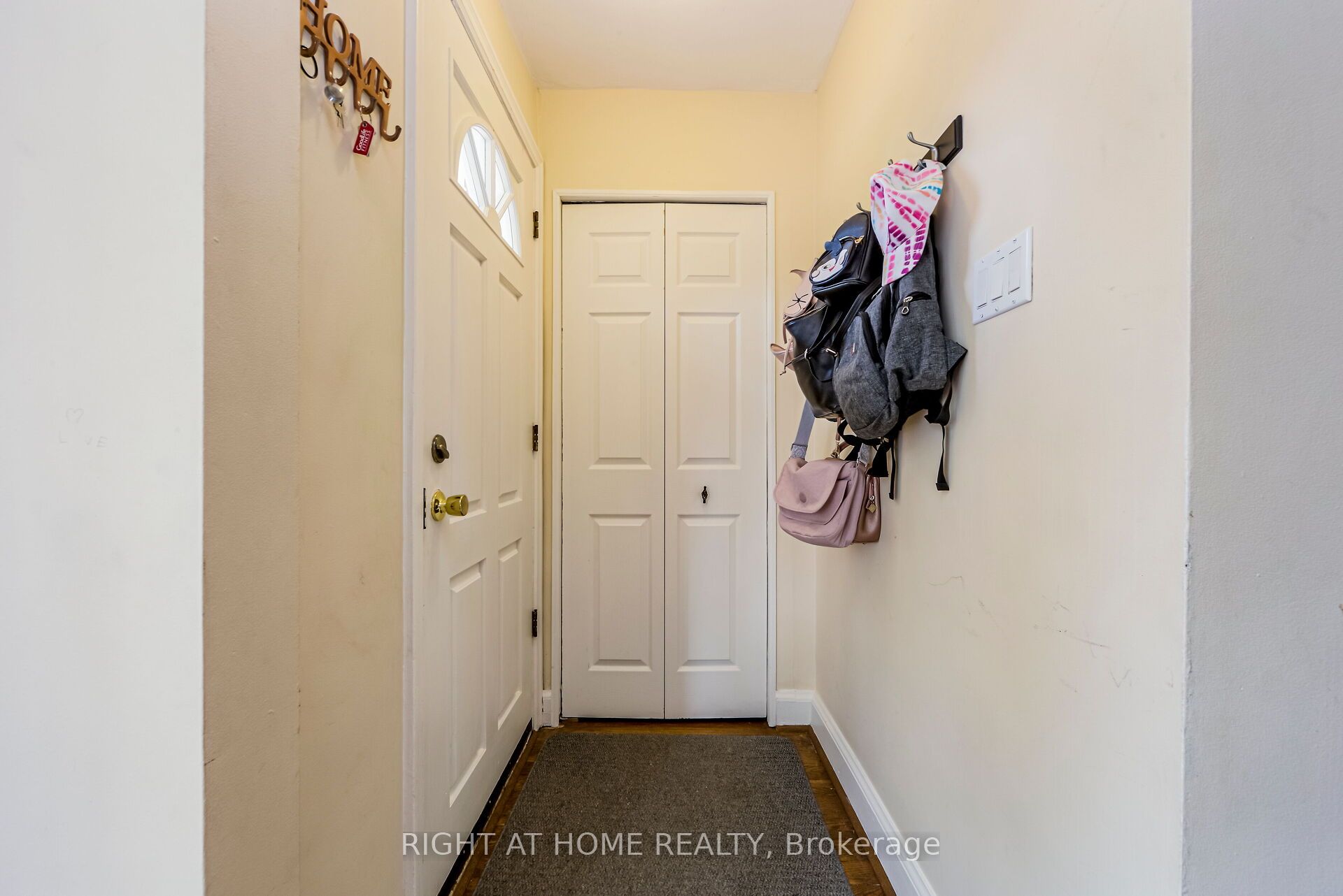 32 Florens Avenue, Toronto, ON M1L 1R6 photo 5