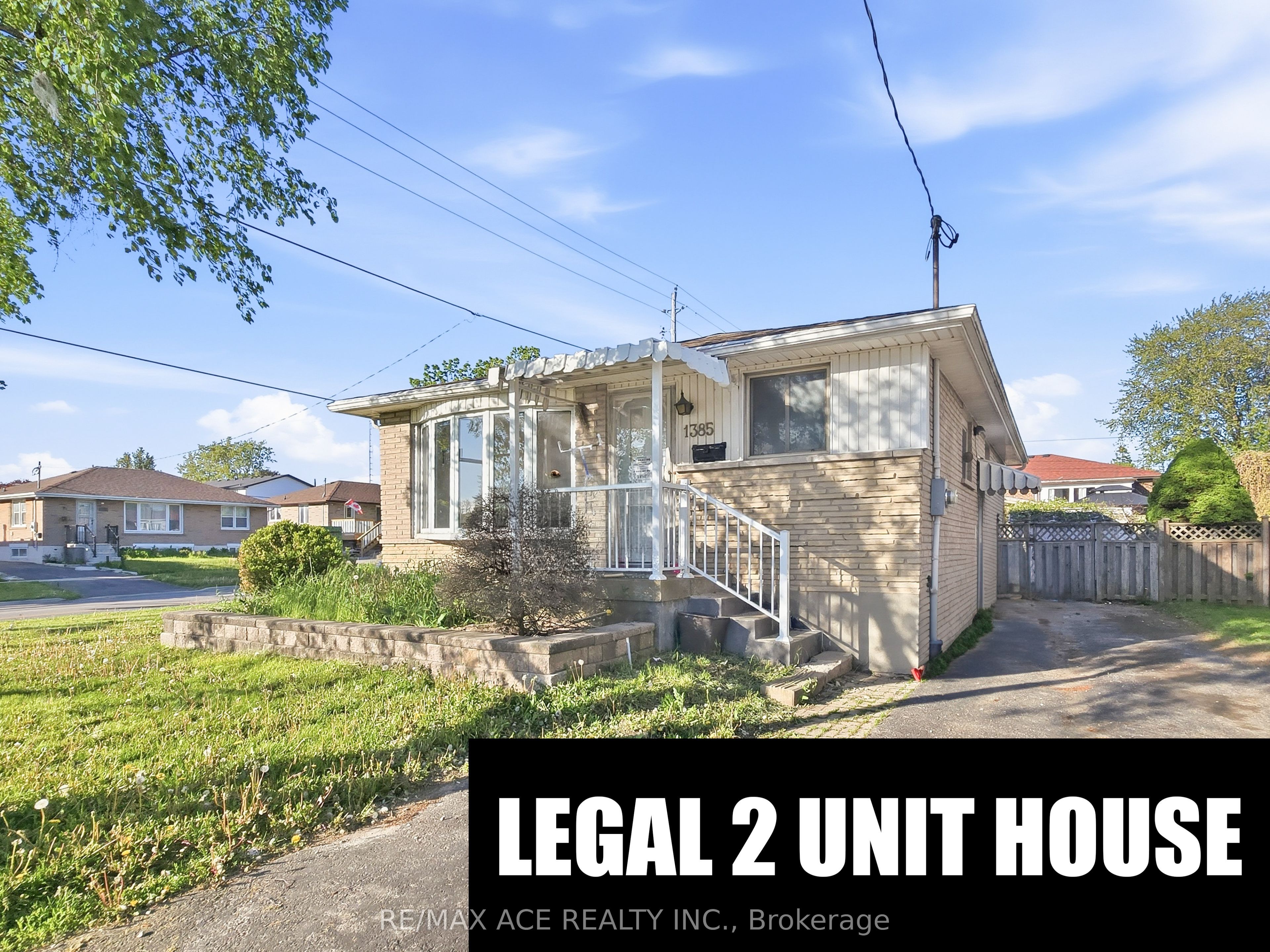 1385 Park Road S, Oshawa, ON L1J 4K4