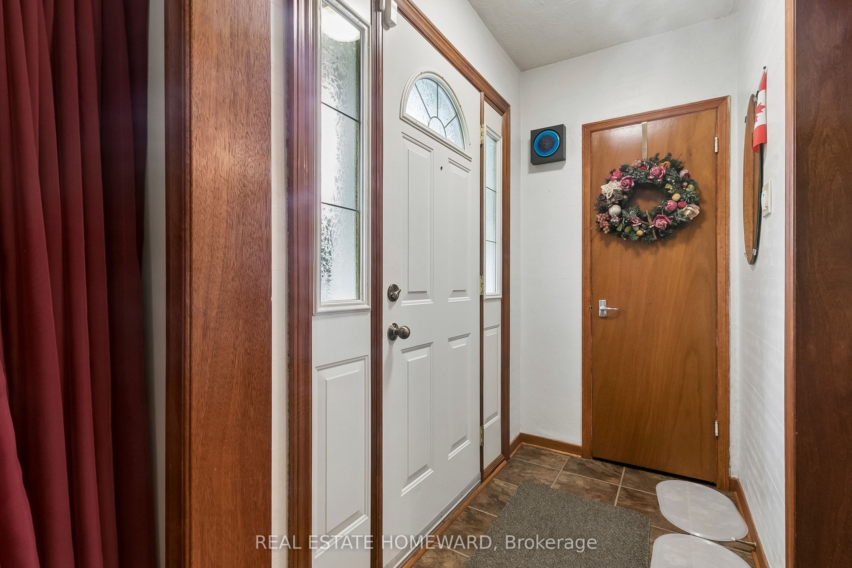 94 Rochman Boulevard, Toronto, ON M1H 1S2 photo 3