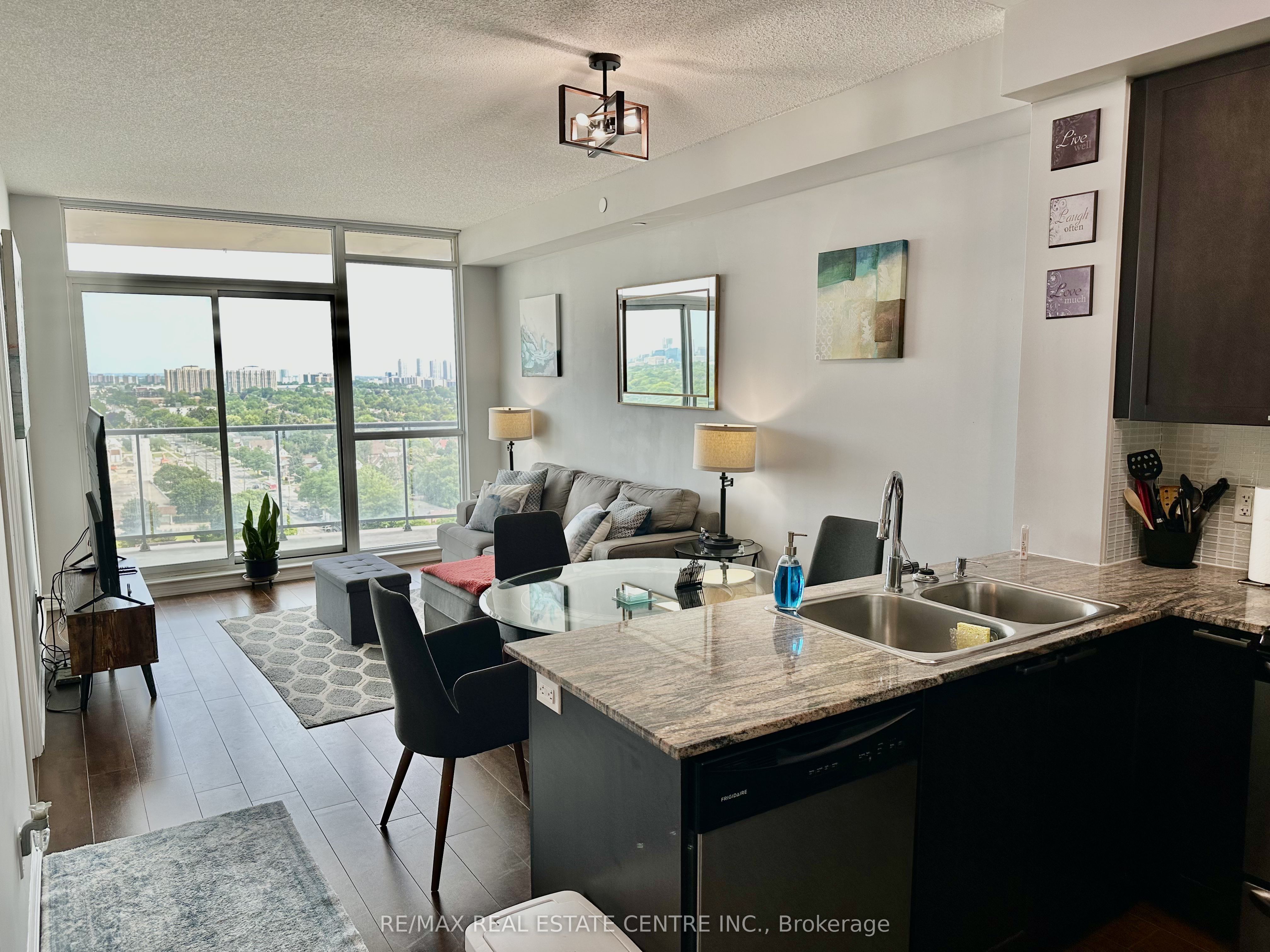 1328 Birchmount Road 1806, Toronto, ON M1R 0B6 photo 2