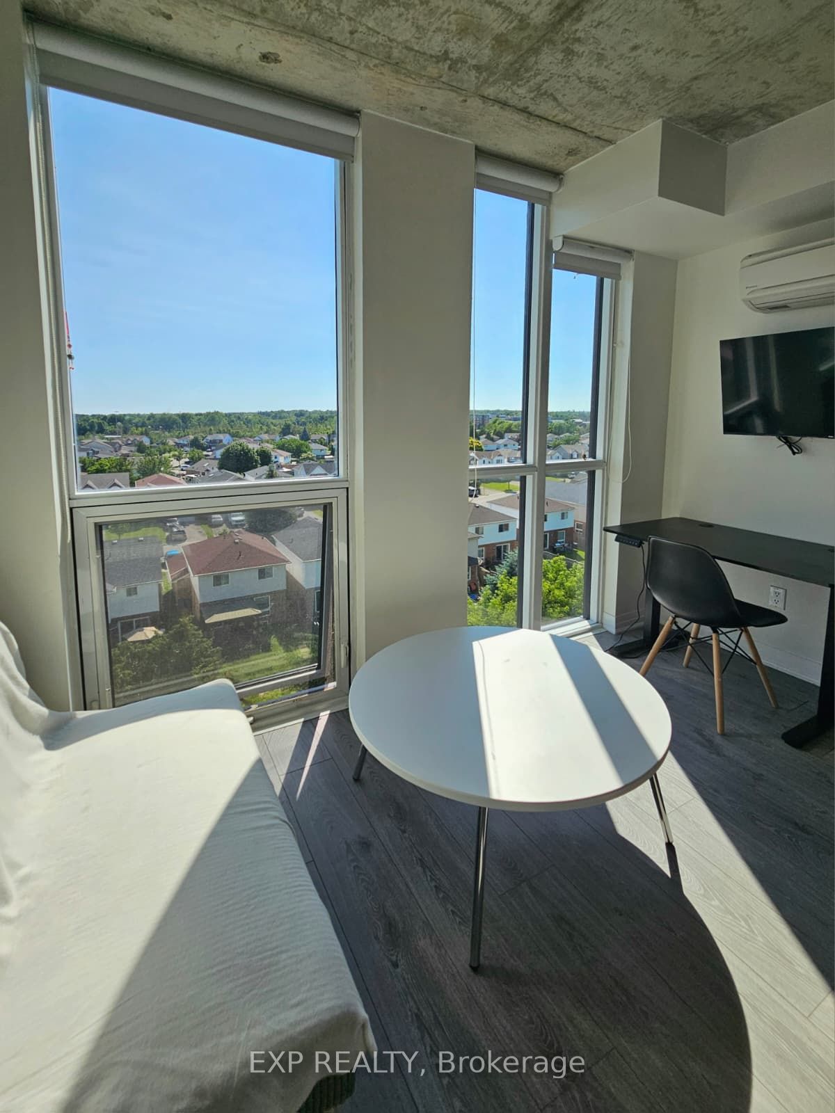 1900 Simcoe Street N 609, Oshawa, ON L1G 0C1