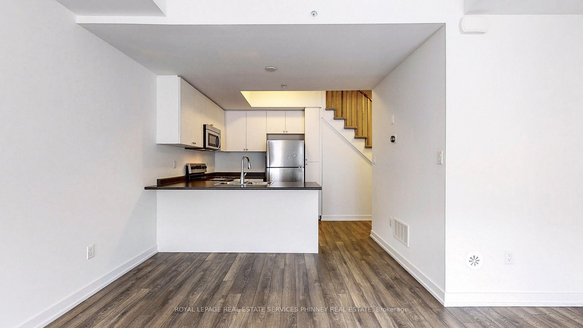1555 Kingston Road 514, Pickering, ON L1V 0E9 photo 5