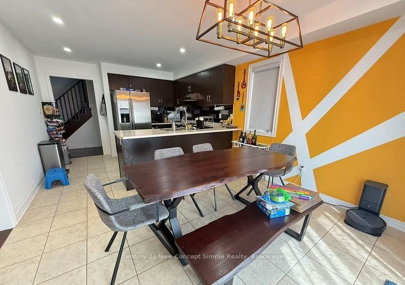 17 Kirkland Place, Whitby, ON L1P 1X3 photo 5