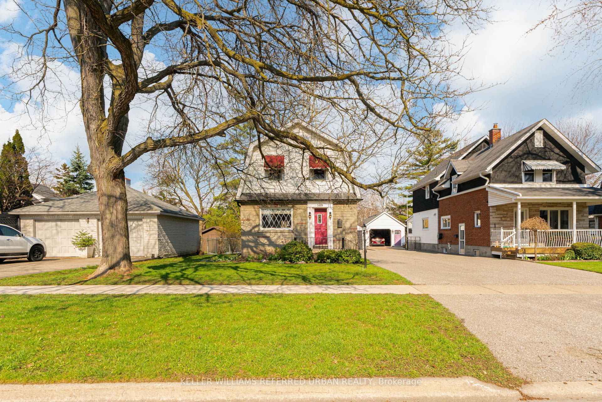 569 Masson Street, Oshawa, ON L1G 5A2 photo 3