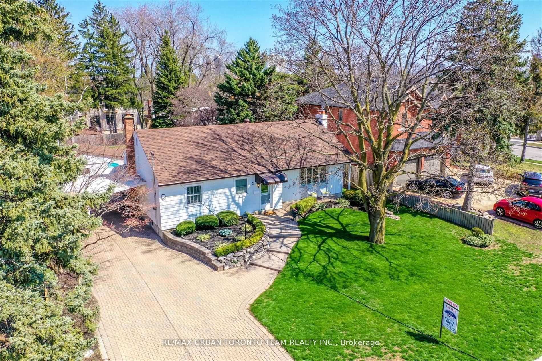 3 Fulham Street, Toronto, ON M1S 2A3