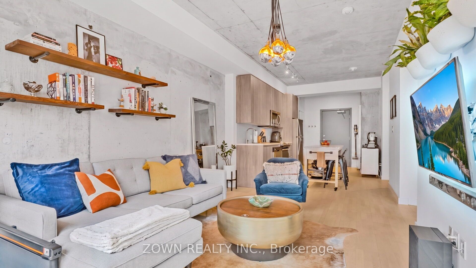 246 Logan Avenue 222, Toronto, ON M4M 0E9