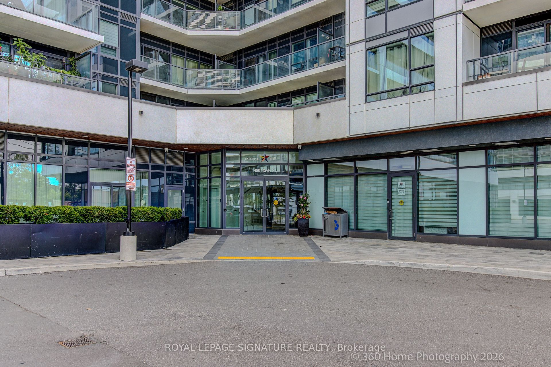 1480 Bayly Street 1014, Pickering, ON L1W 0C2 photo 2