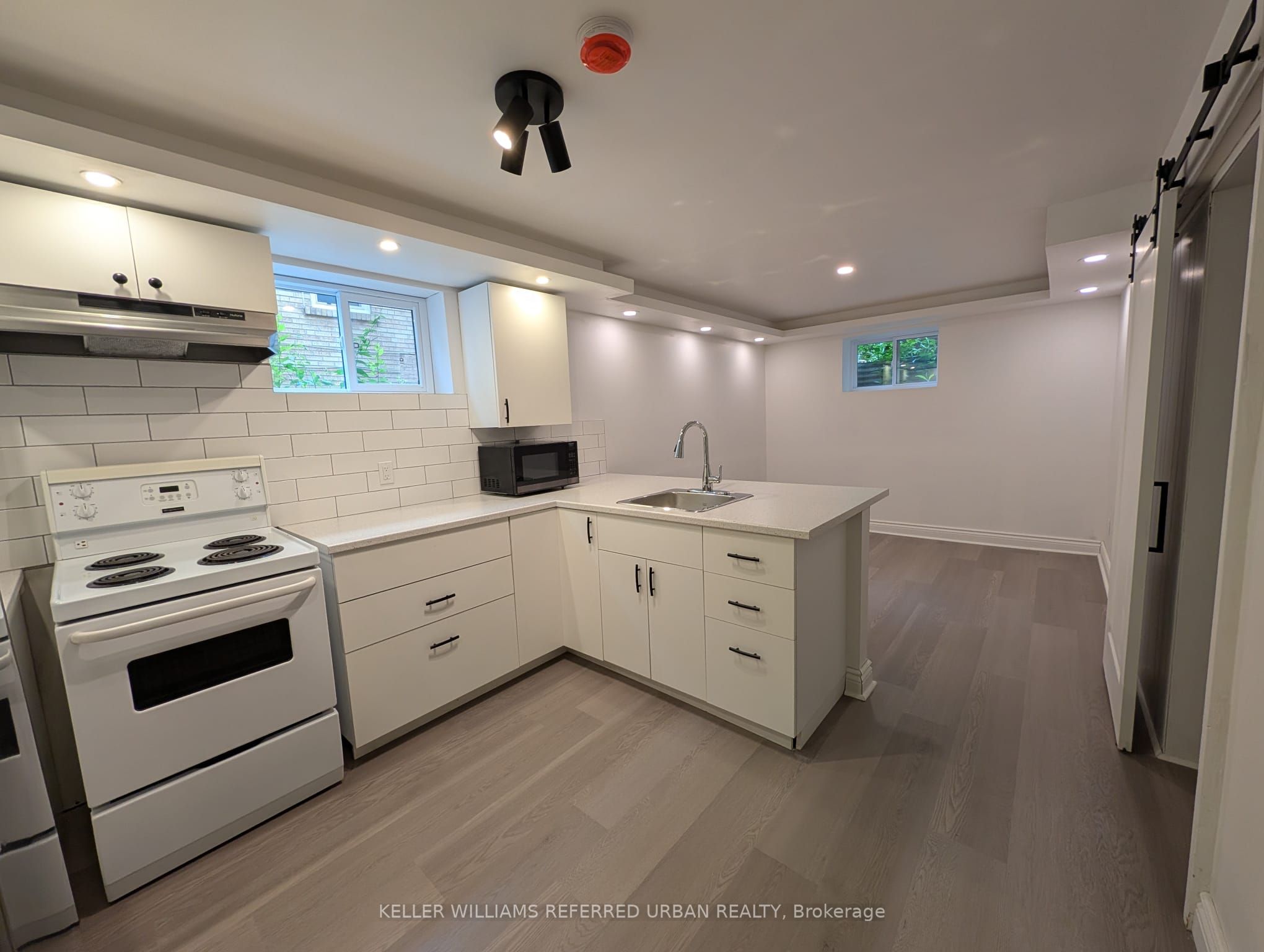 2979 Lawrence Avenue E Basement, Toronto, ON M1P 2V6