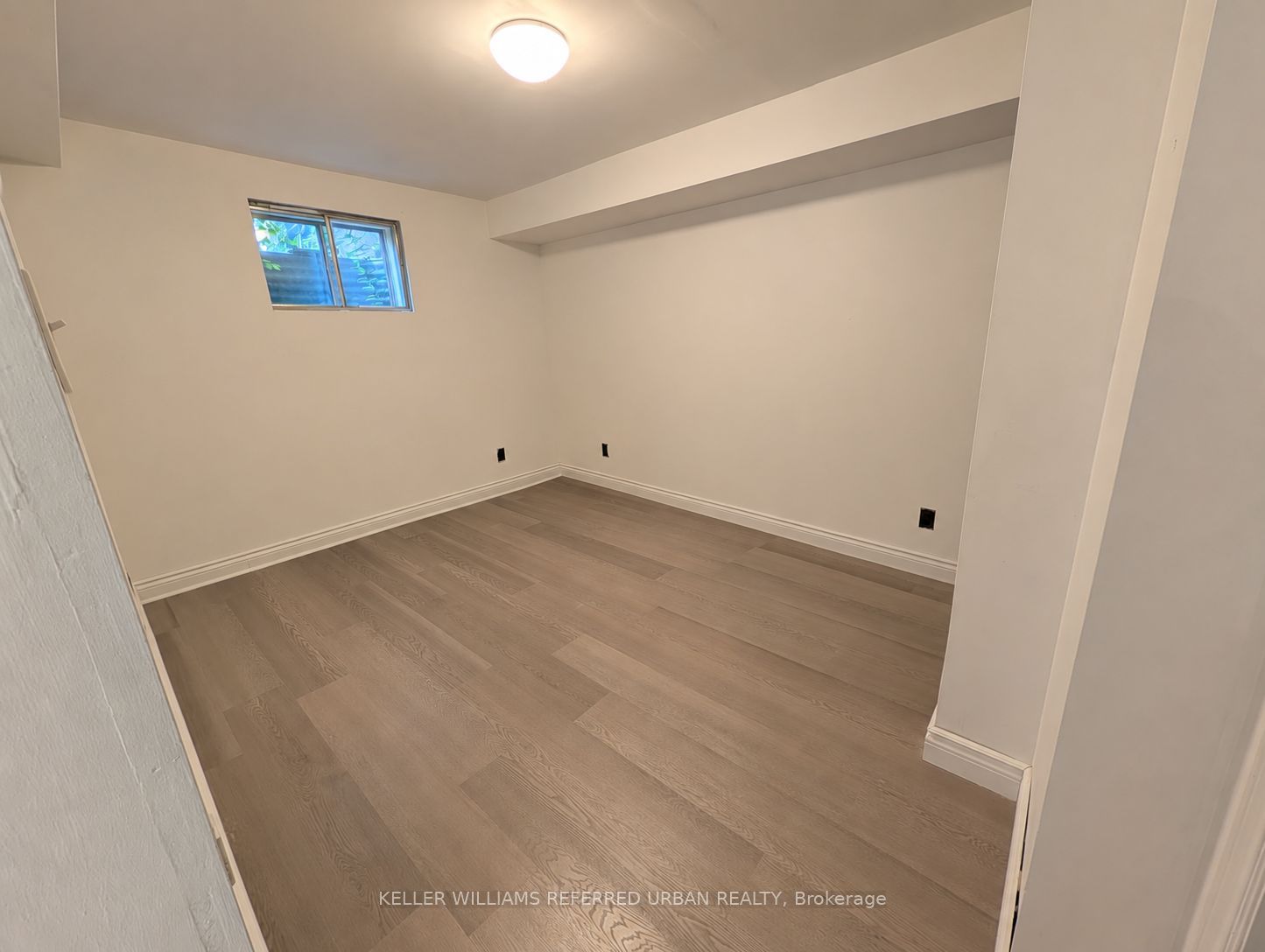 2979 Lawrence Avenue E Basement, Toronto, ON M1P 2V6 photo 5