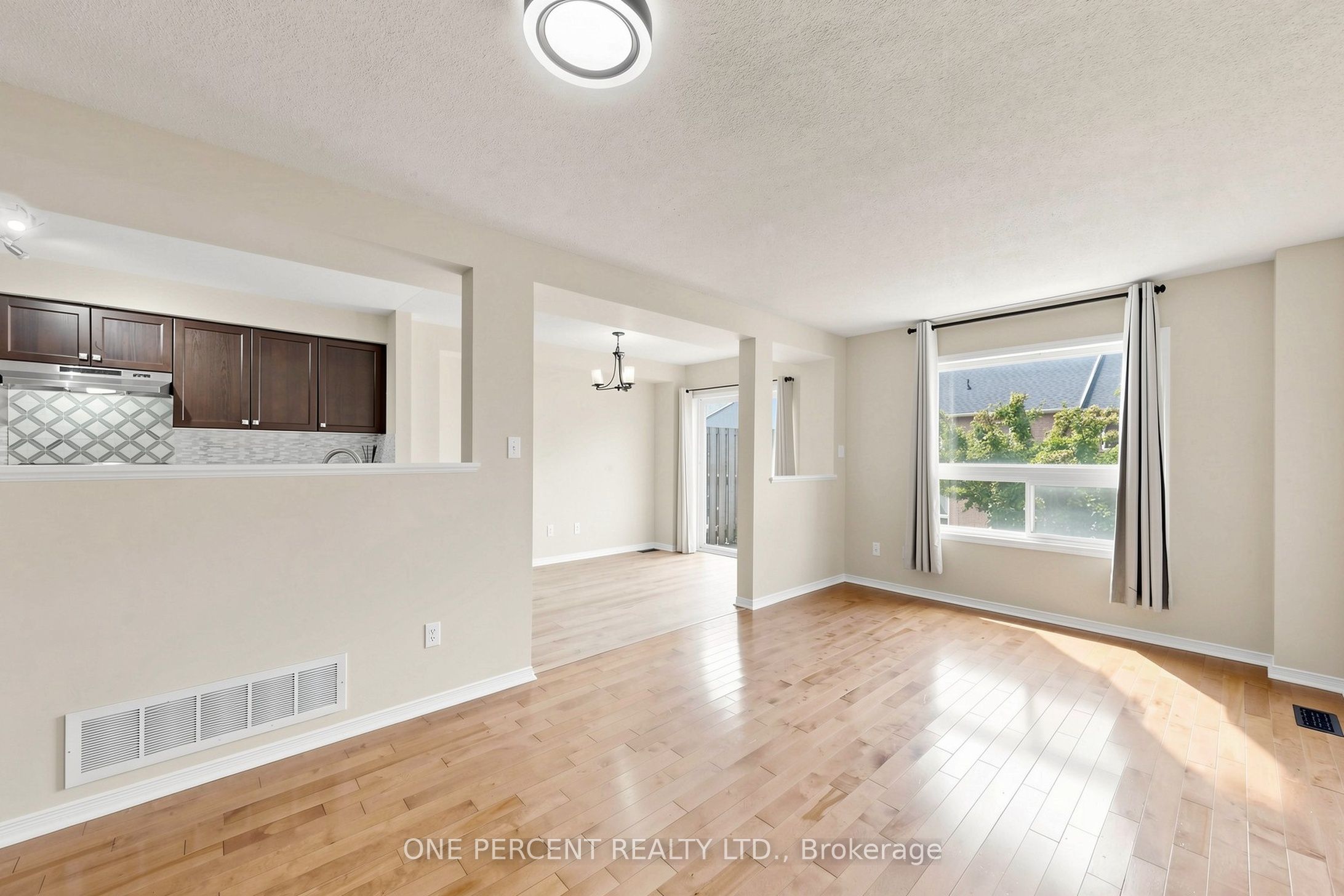 1149 Ormond Drive, Oshawa, ON L1K 0K5 photo 5