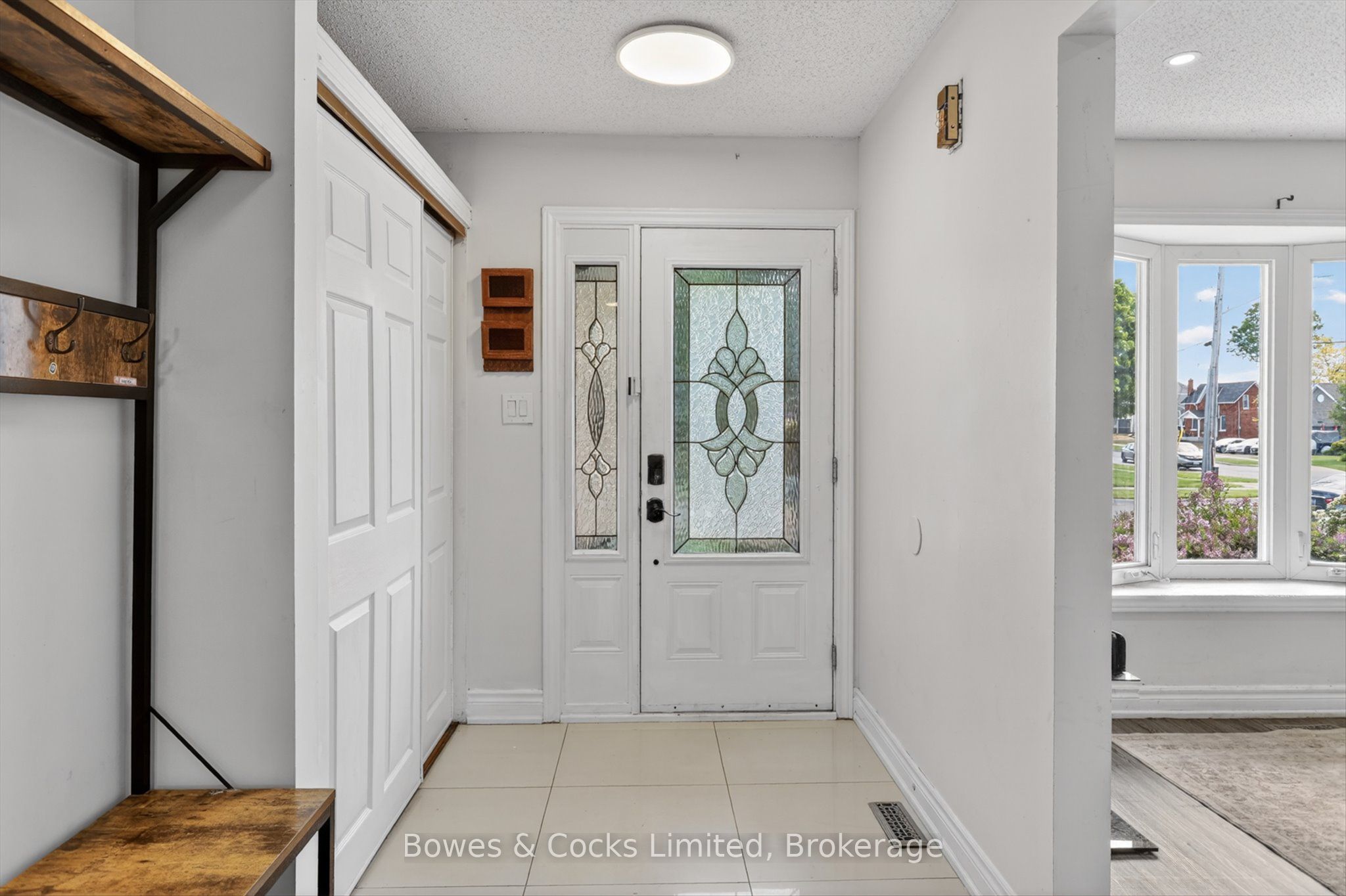 4 Claret Road, Clarington, ON L1E 1V9 photo 3