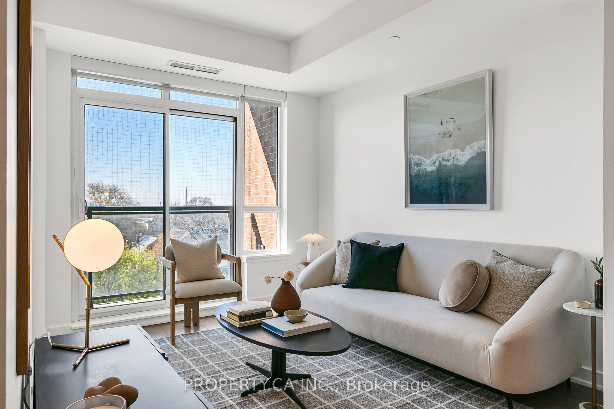 630 Greenwood Avenue 505, Toronto, ON M4J 0A8 photo 2