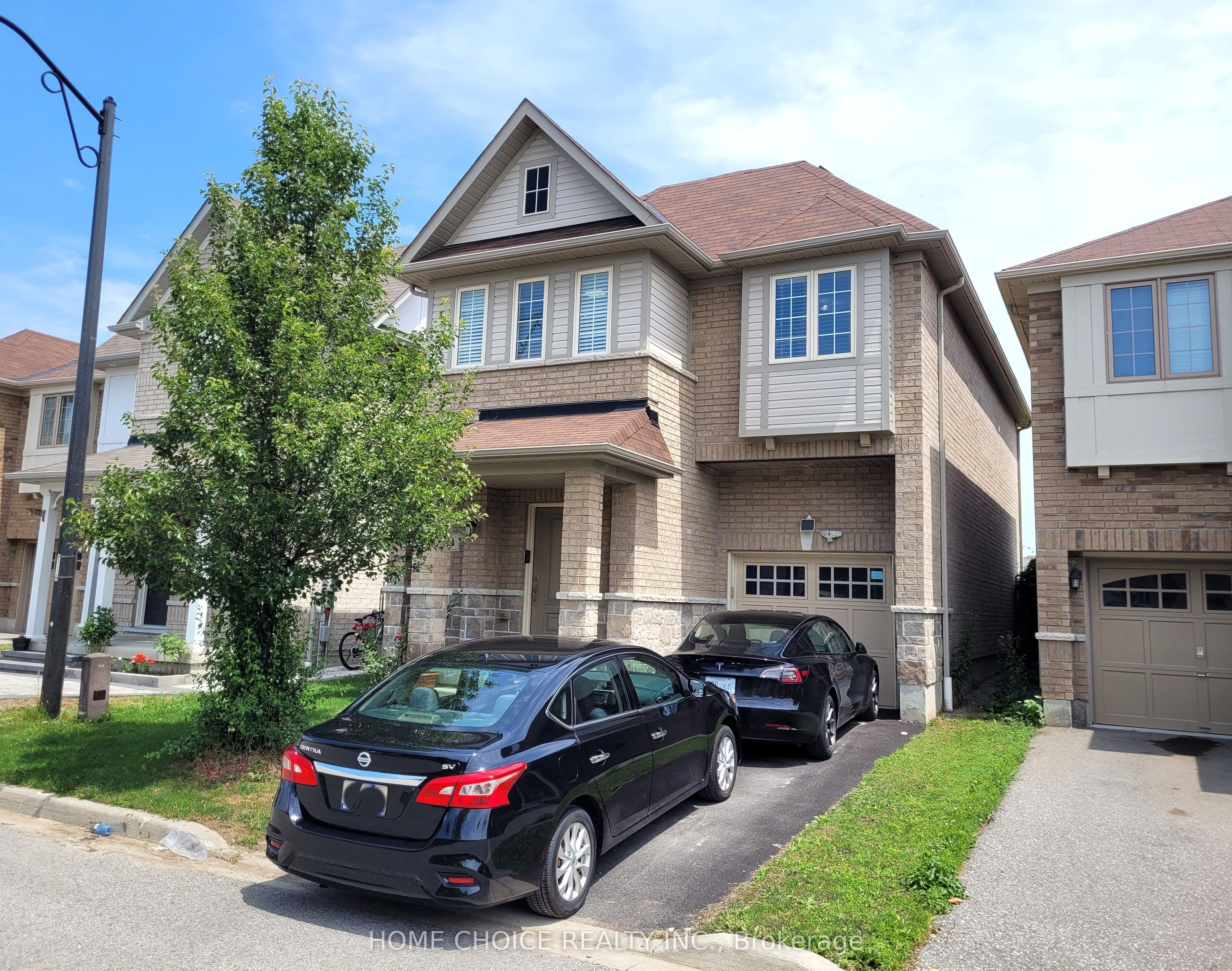 19 Headon Avenue, Ajax, ON L1Z 0S7 photo 2