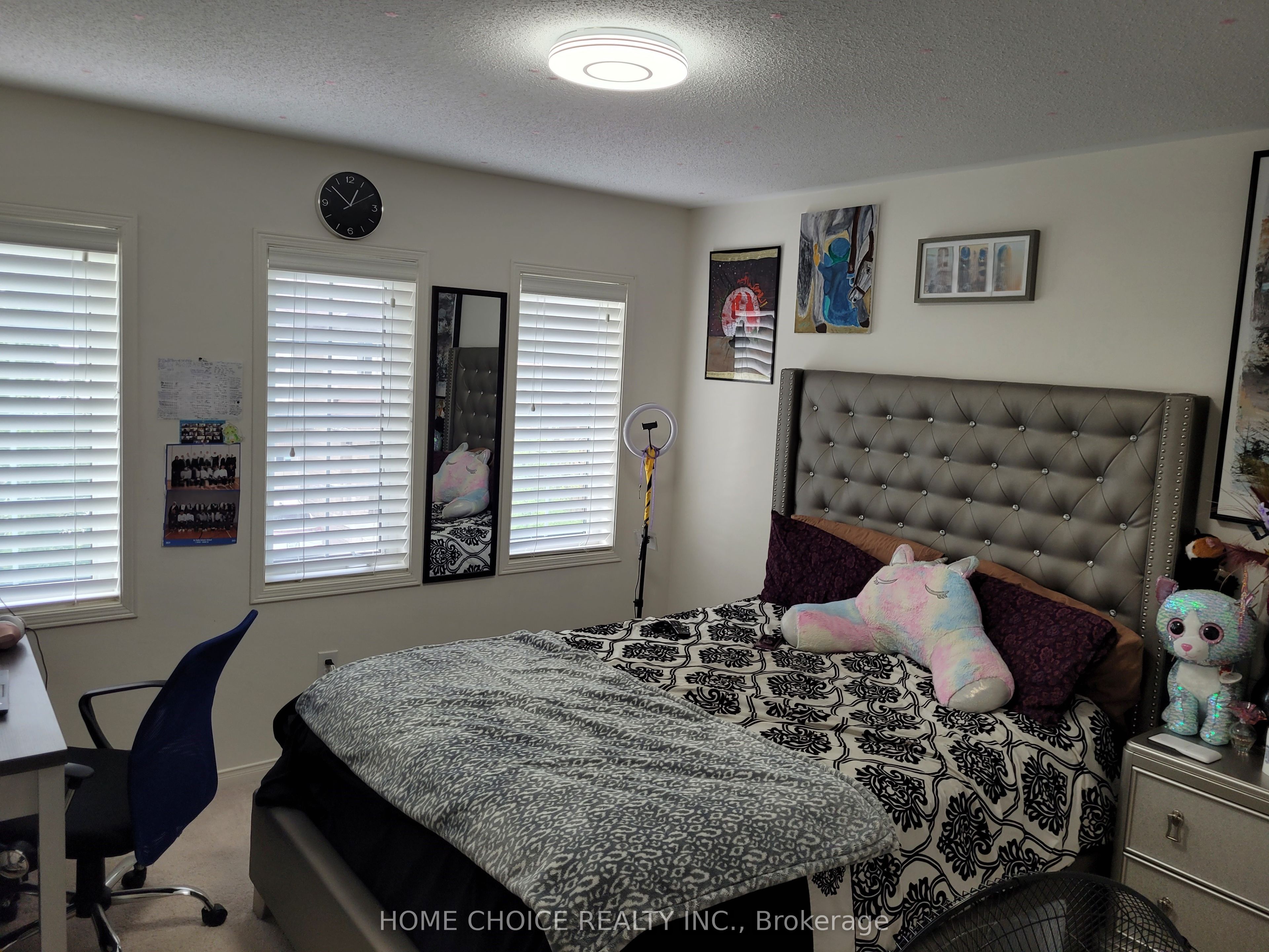 19 Headon Avenue, Ajax, ON L1Z 0S7 photo 3
