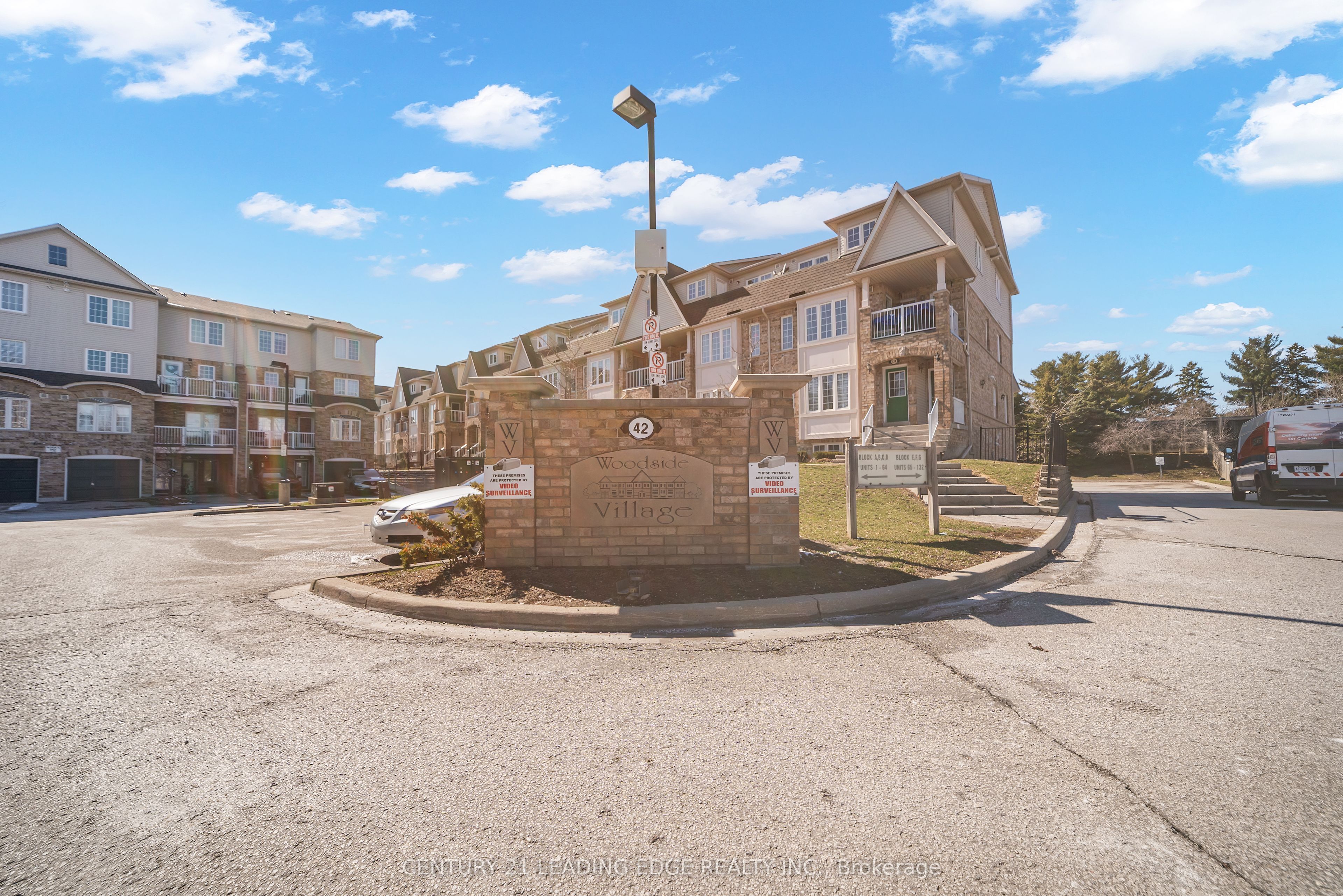 42 Pinery Trail 74, Toronto, ON M1B 6K2 photo 3