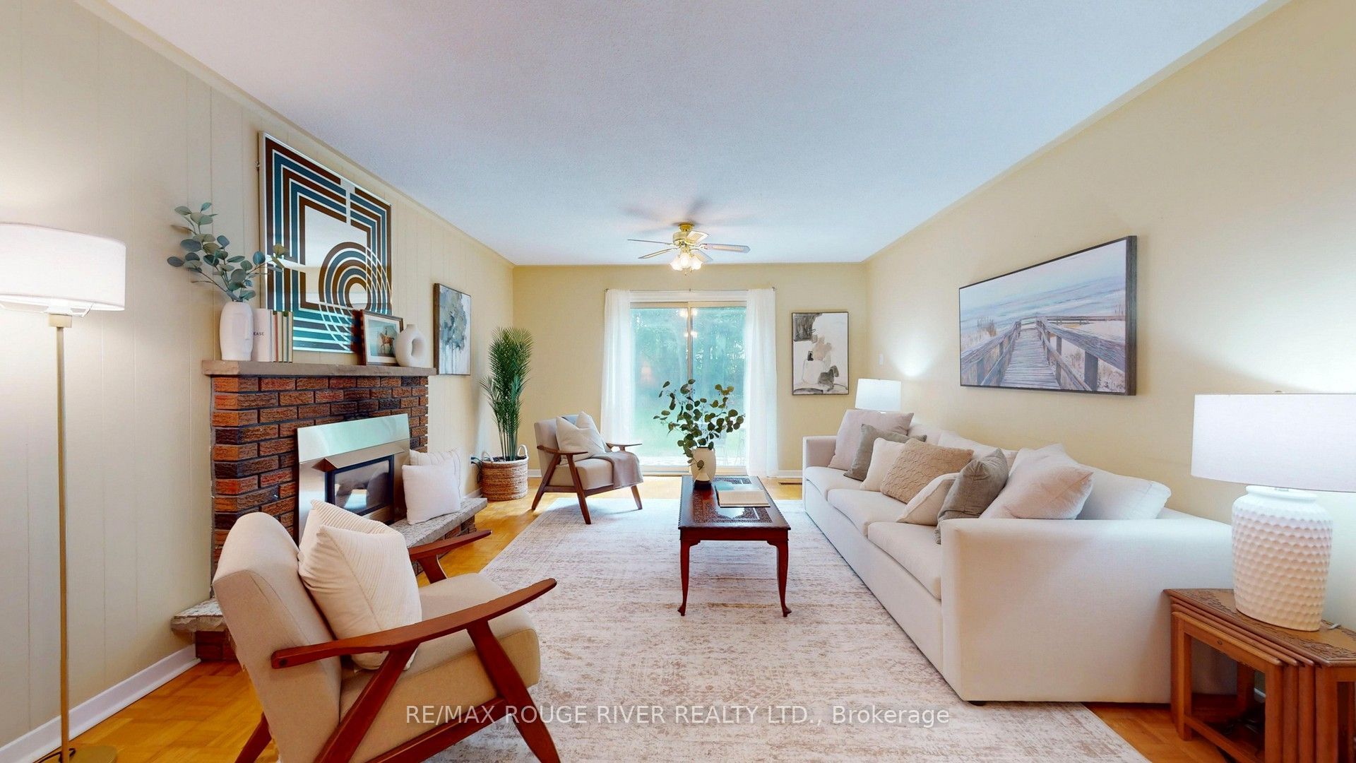 33 Pepper Tree Drive, Toronto, ON M1C 1Y5 photo 4