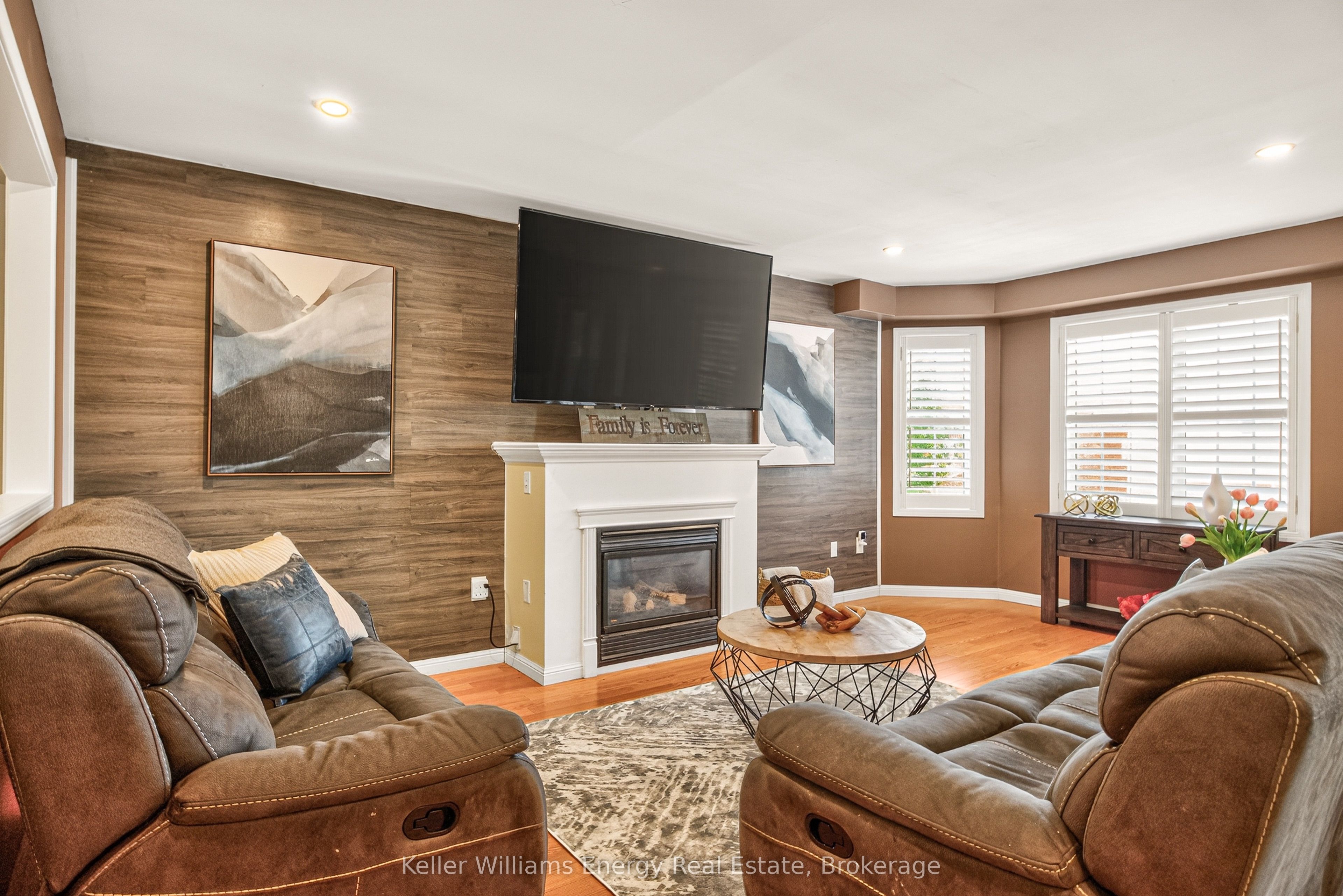 4 Holman Court, Whitby, ON L1P 1W9 photo 5
