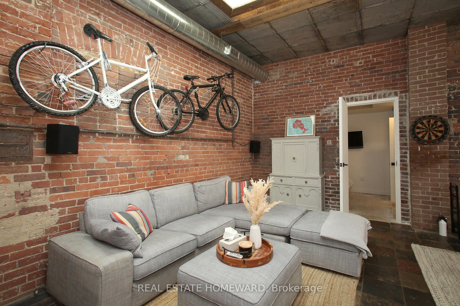 147 Boston Avenue, Toronto, ON M4M 2T8 photo 4