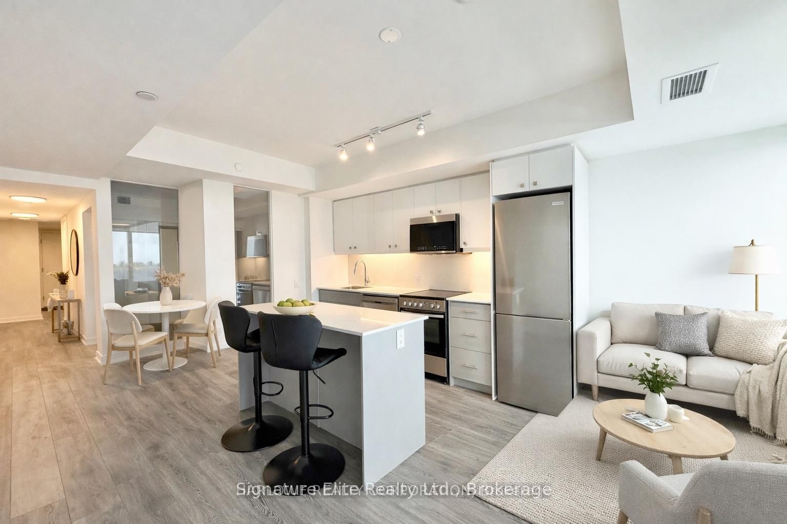 2 Manderley Drive 723, Toronto, ON M1N 0C7 photo 4