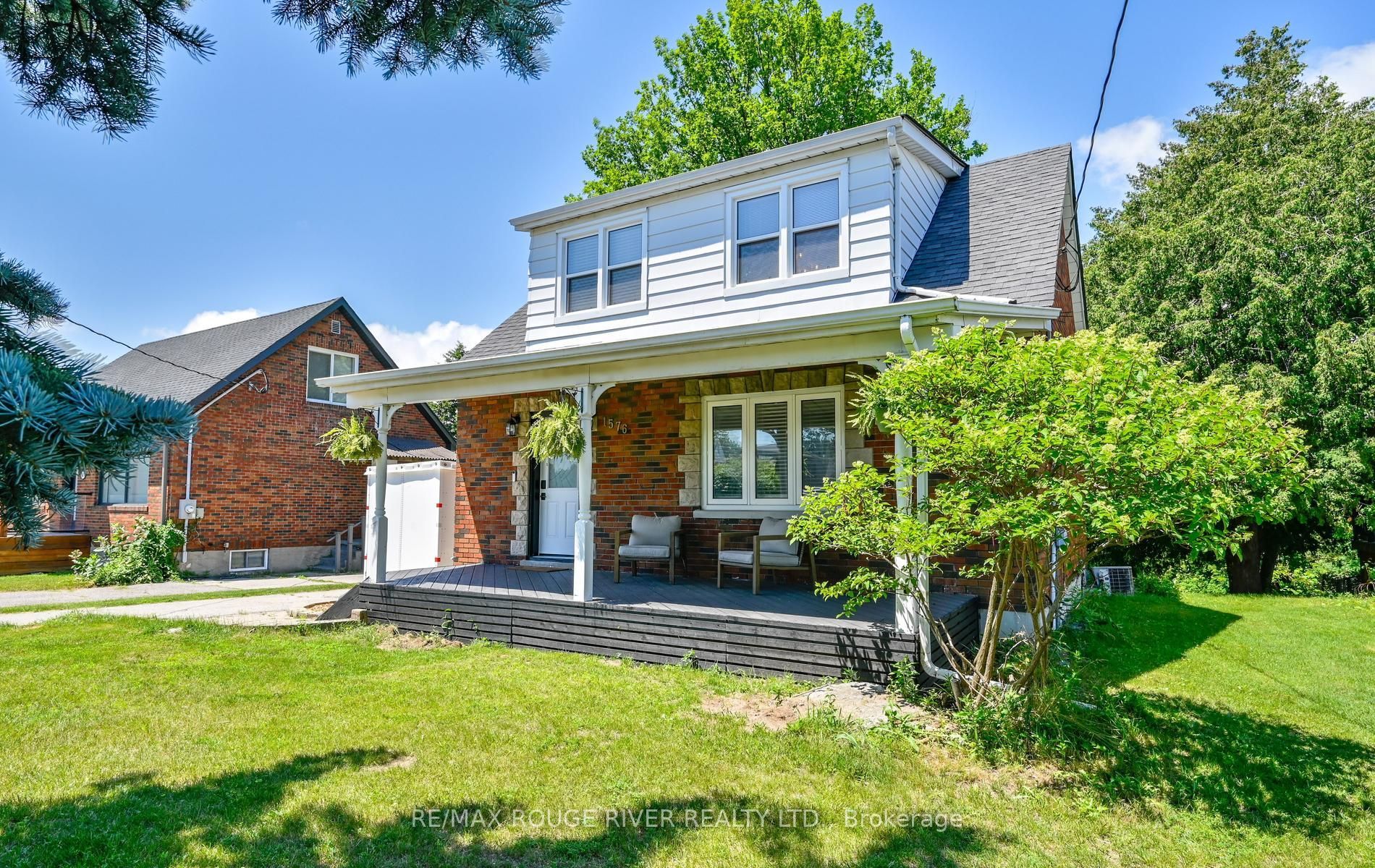 1576 Highway 2 Road, Clarington, ON L1E 2R7 photo 4
