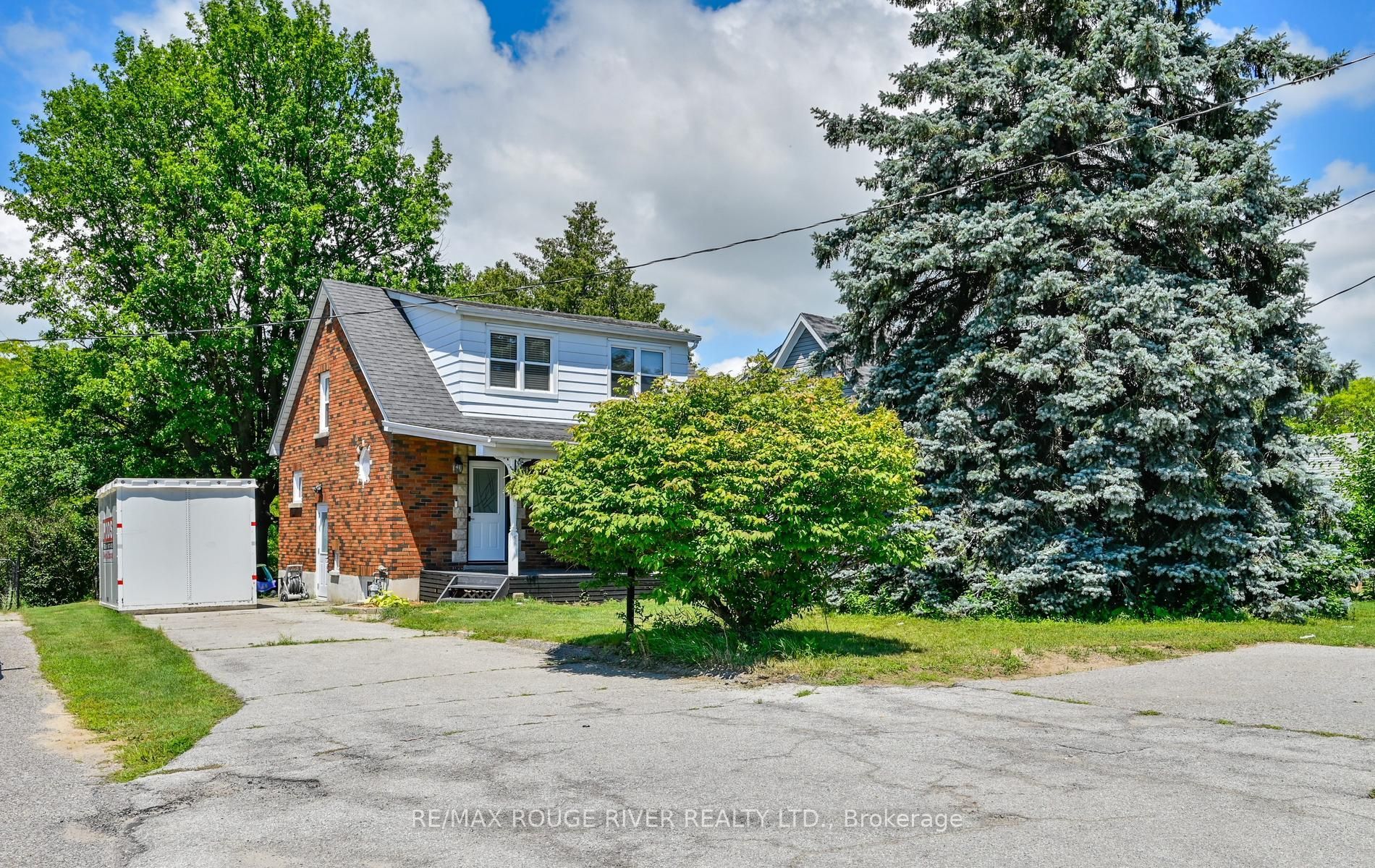 1576 Highway 2 Road, Clarington, ON L1E 2R7 photo 5
