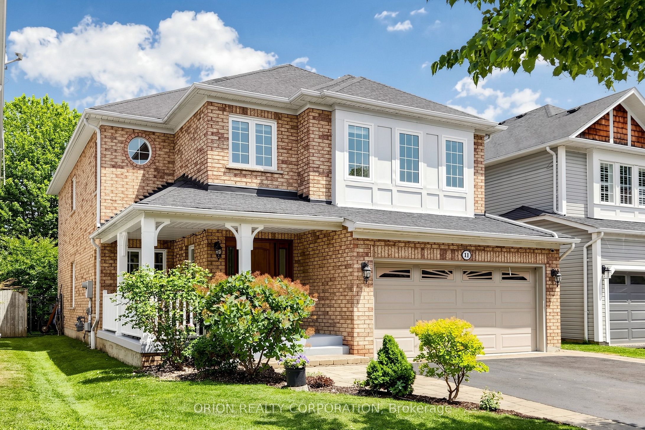 11 Davey Street, Ajax, ON L1Z 1K8 photo 3
