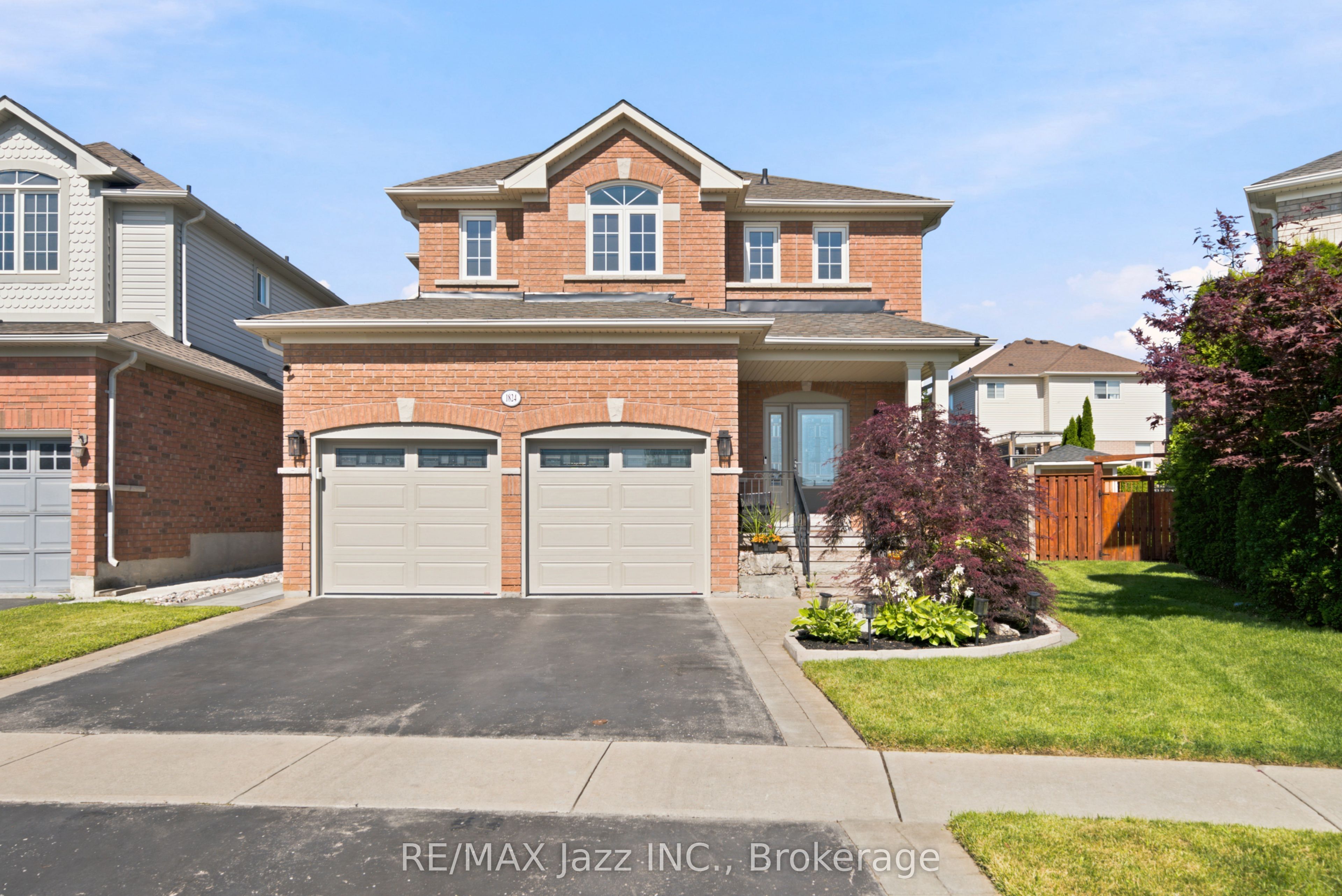 1824 Birchview Drive, Oshawa, ON L1K 3B9