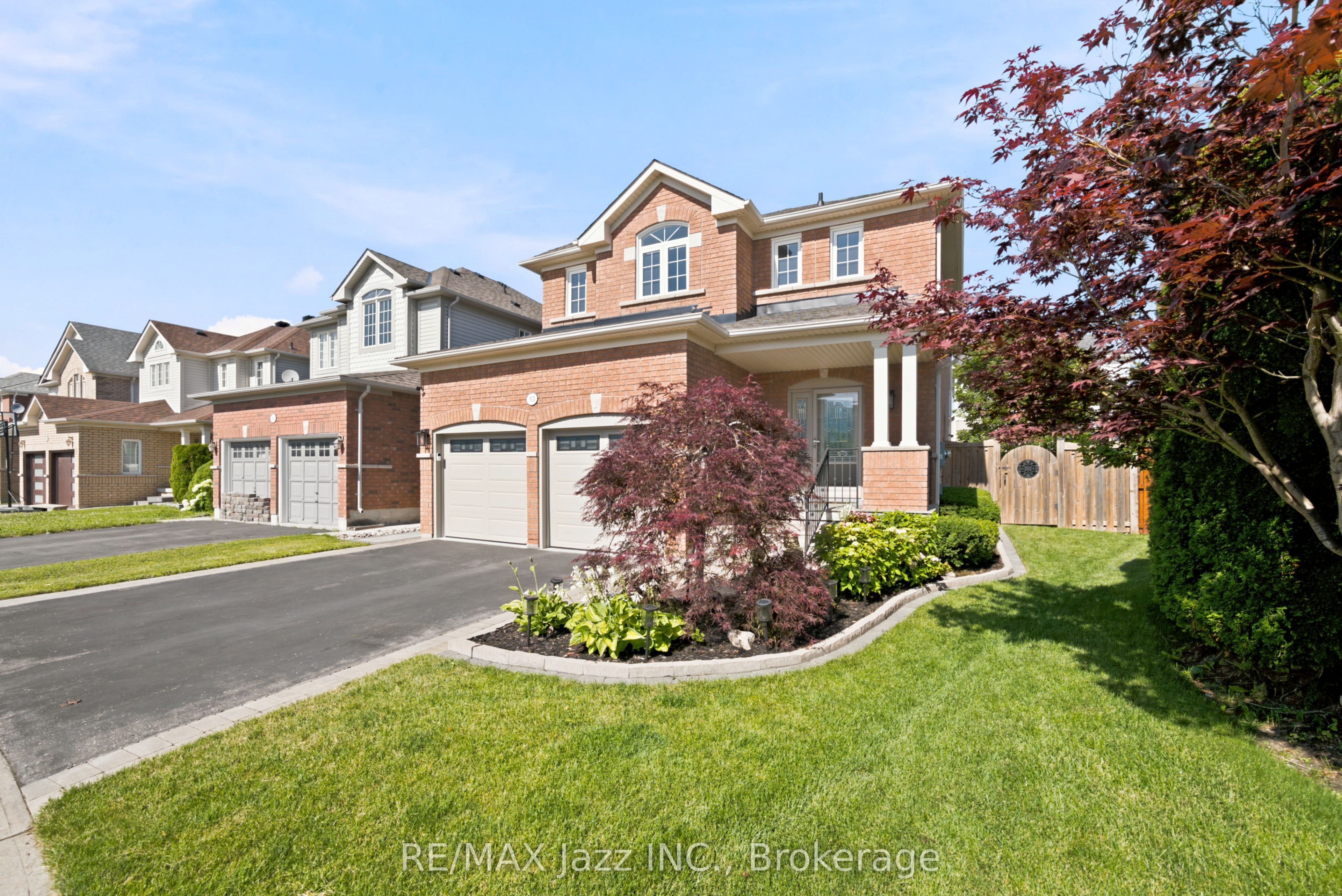 1824 Birchview Drive, Oshawa, ON L1K 3B9 photo 4