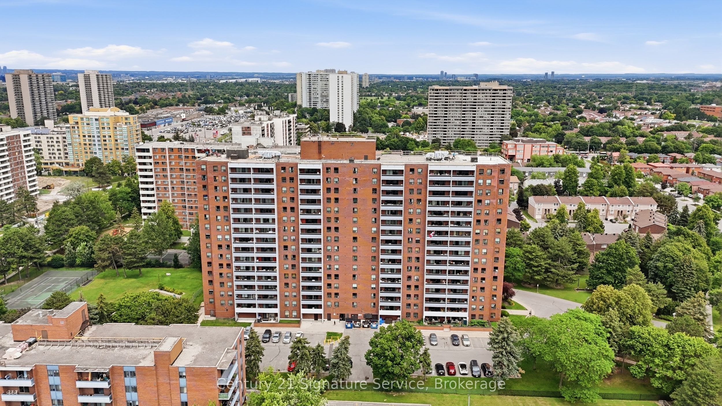 1250 Bridletowne Circle 610, Toronto, ON M1W 2V1 photo 3