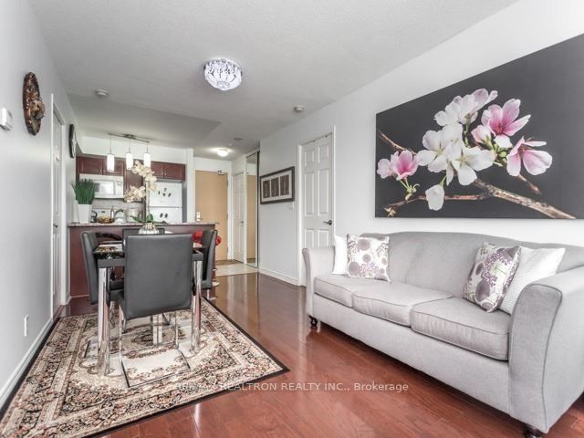 68 Grangeway Avenue 908, Toronto, ON M1H 0A1 photo 4
