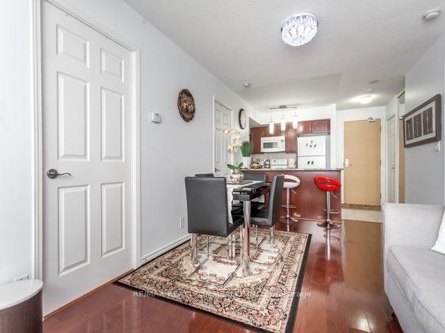 68 Grangeway Avenue 908, Toronto, ON M1H 0A1 photo 5