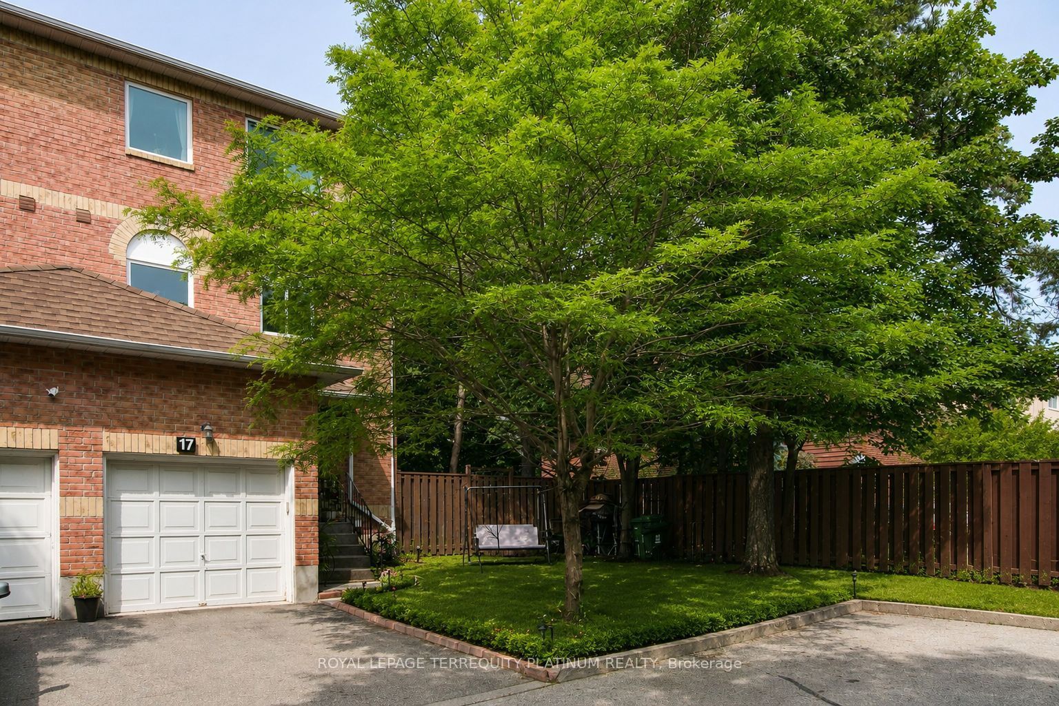 138 Homestead Road 17, Toronto, ON M1E 3S2