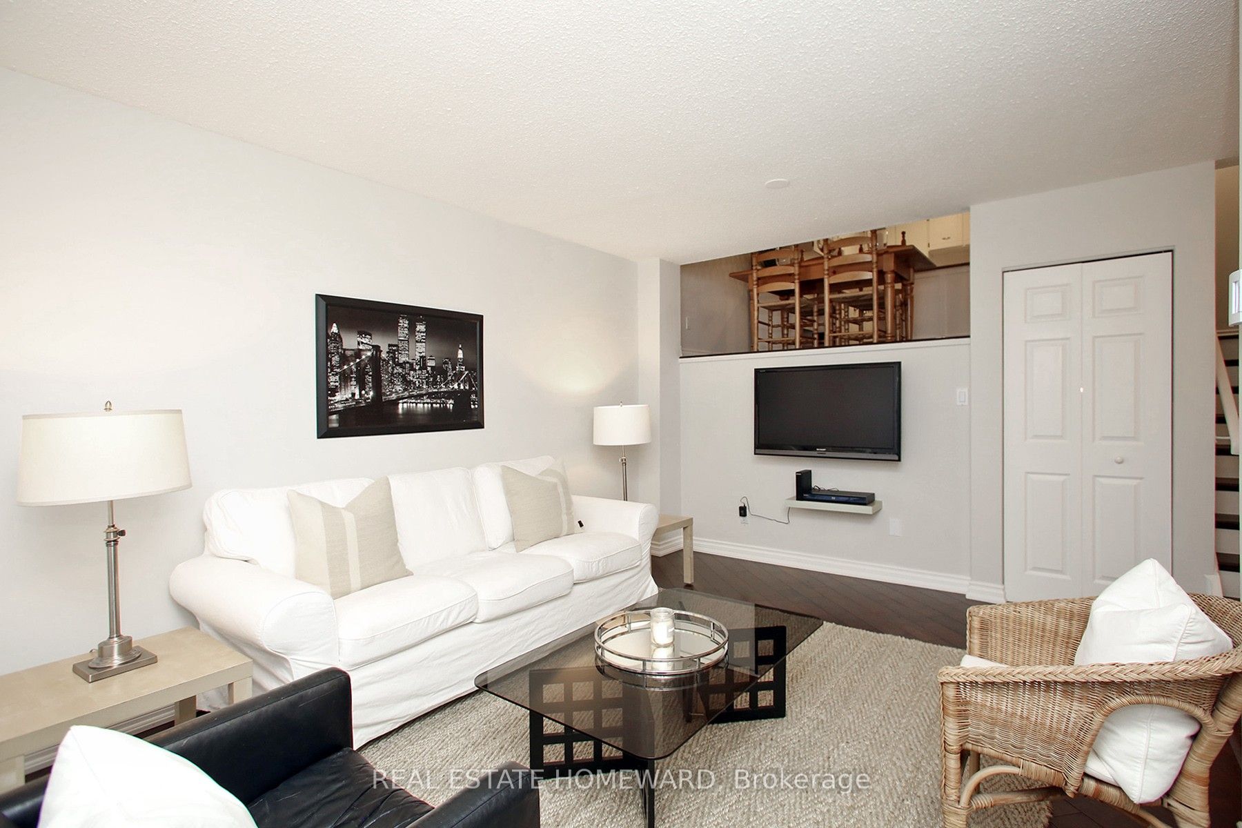 50 Battenberg Avenue 12, Toronto, ON M4L 1J8 photo 5