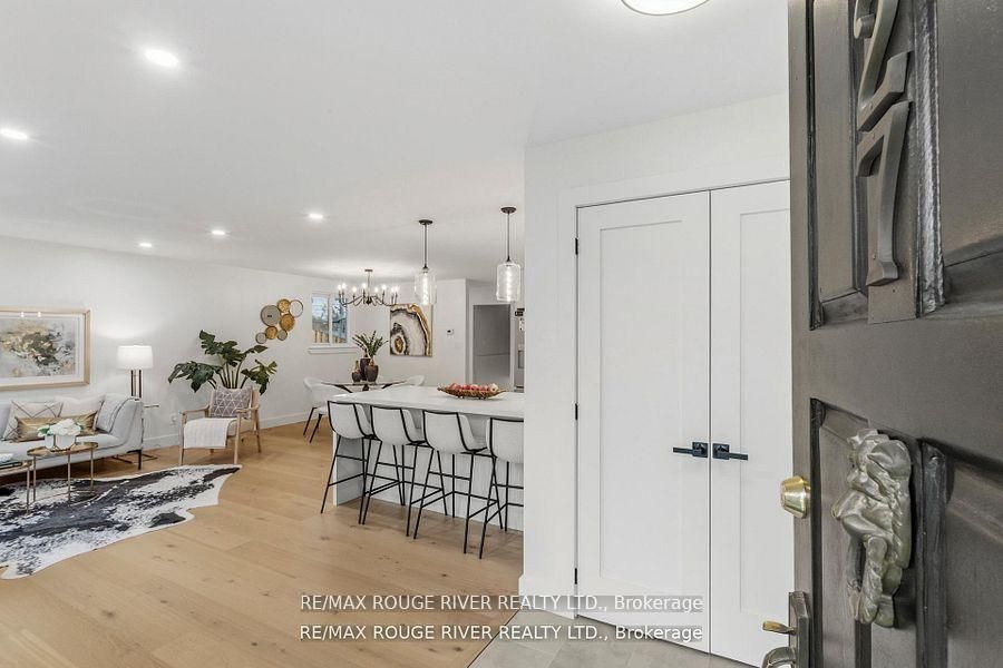 27 Archer Drive, Ajax, ON L1S 2Z3 photo 3
