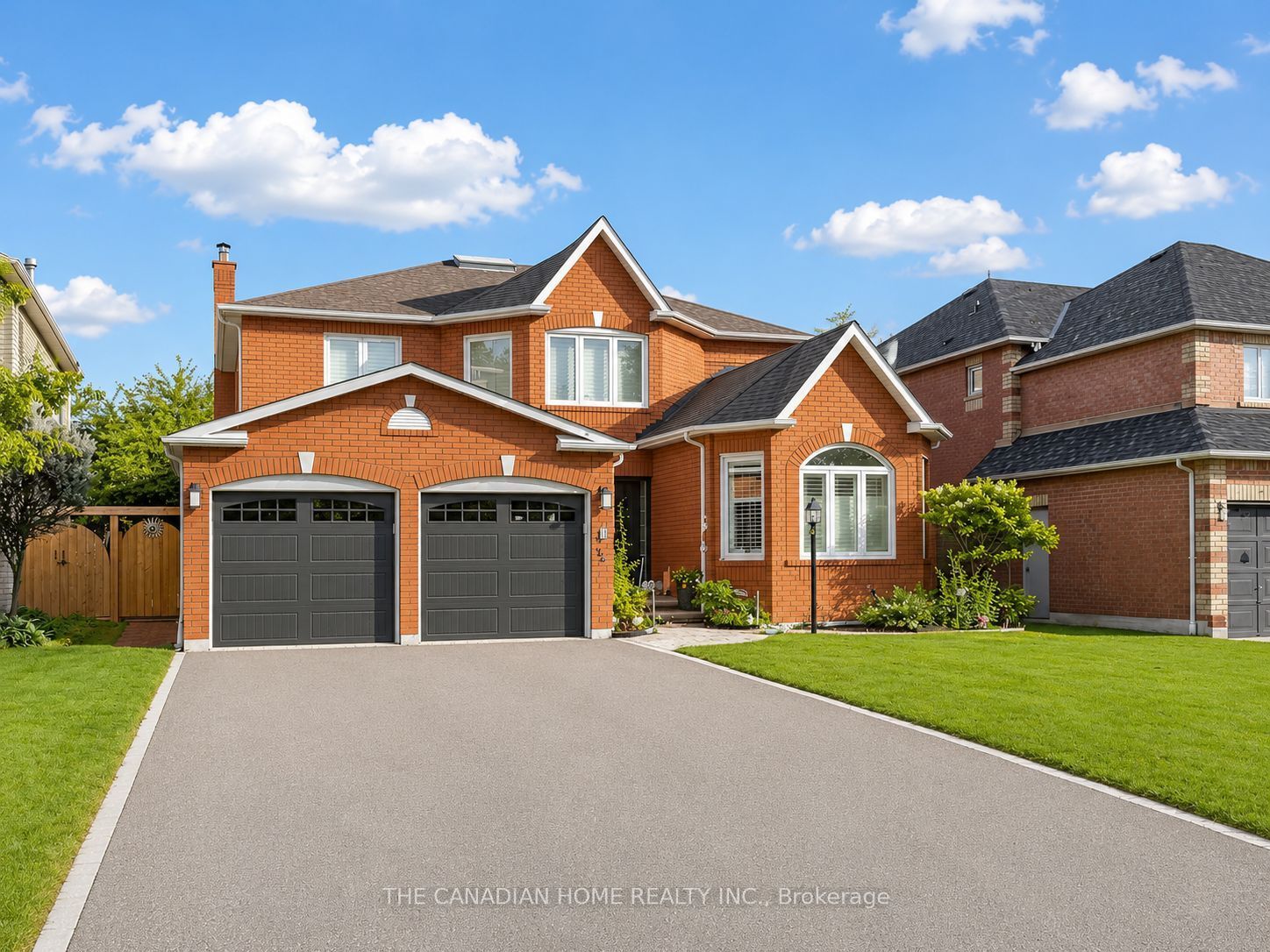 19 Wigston Court, Whitby, ON L1R 2B9